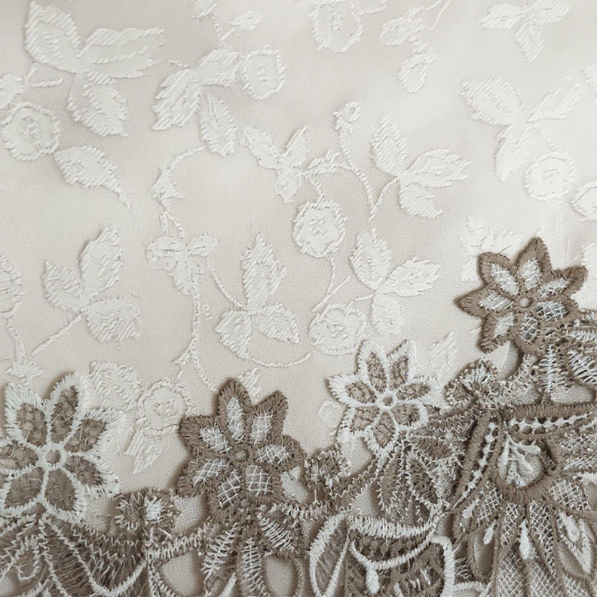 Alilang Unisex Embroidered Lace Table Runner with Floral Detailing and Scalloped Edges 33.5x33.5 in