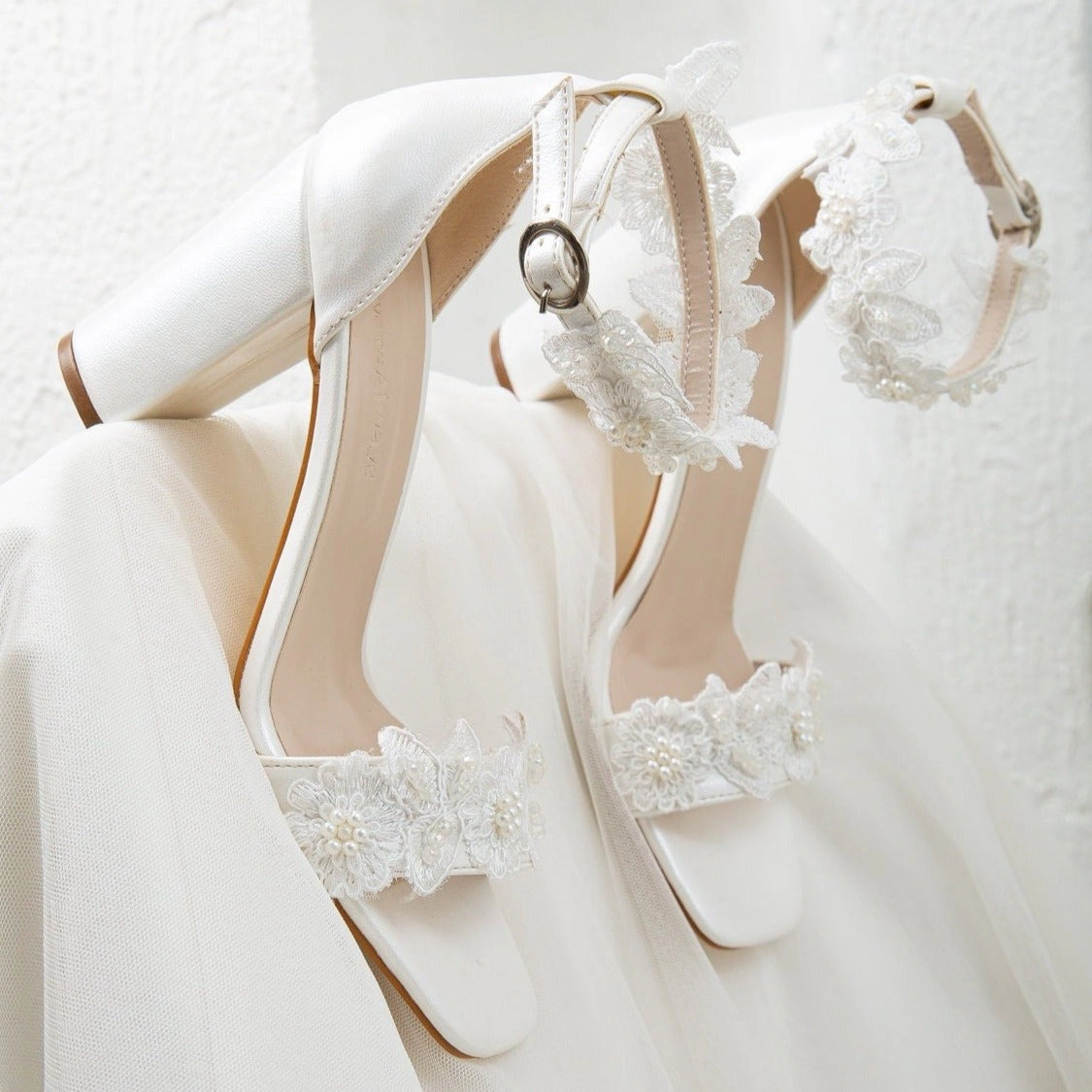 Forever & Always Womens Dede Lace Bridal Heeled Sandals
