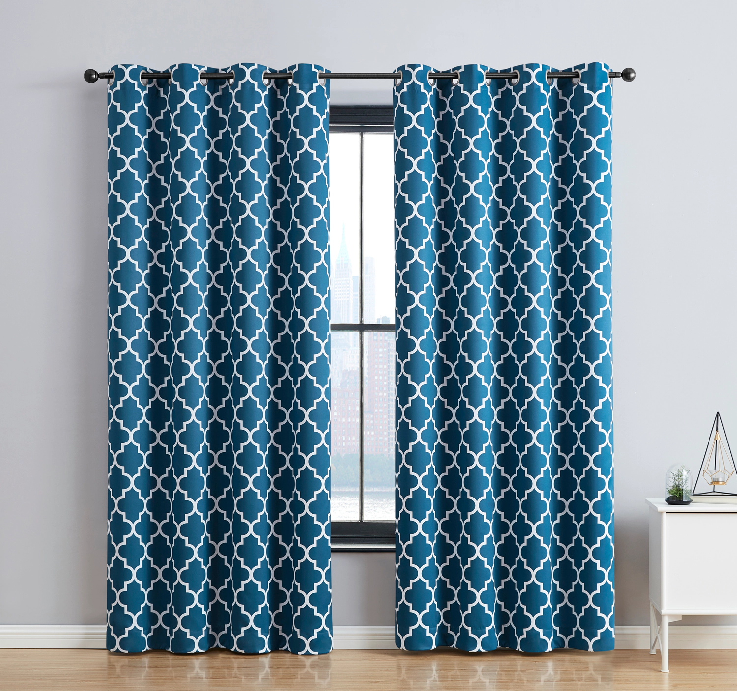 HLC.ME Lattice Print Thermal Insulated Room Darkening Blackout Grommet Window Curtain Panels - Set of 2