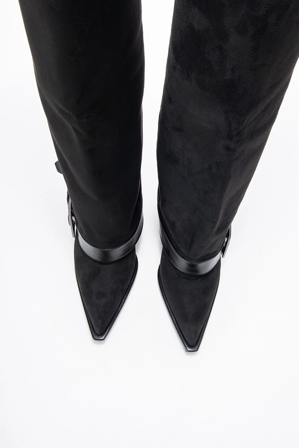 Prologue Shoes Womens Elva Buckle Strap Knee High Boot