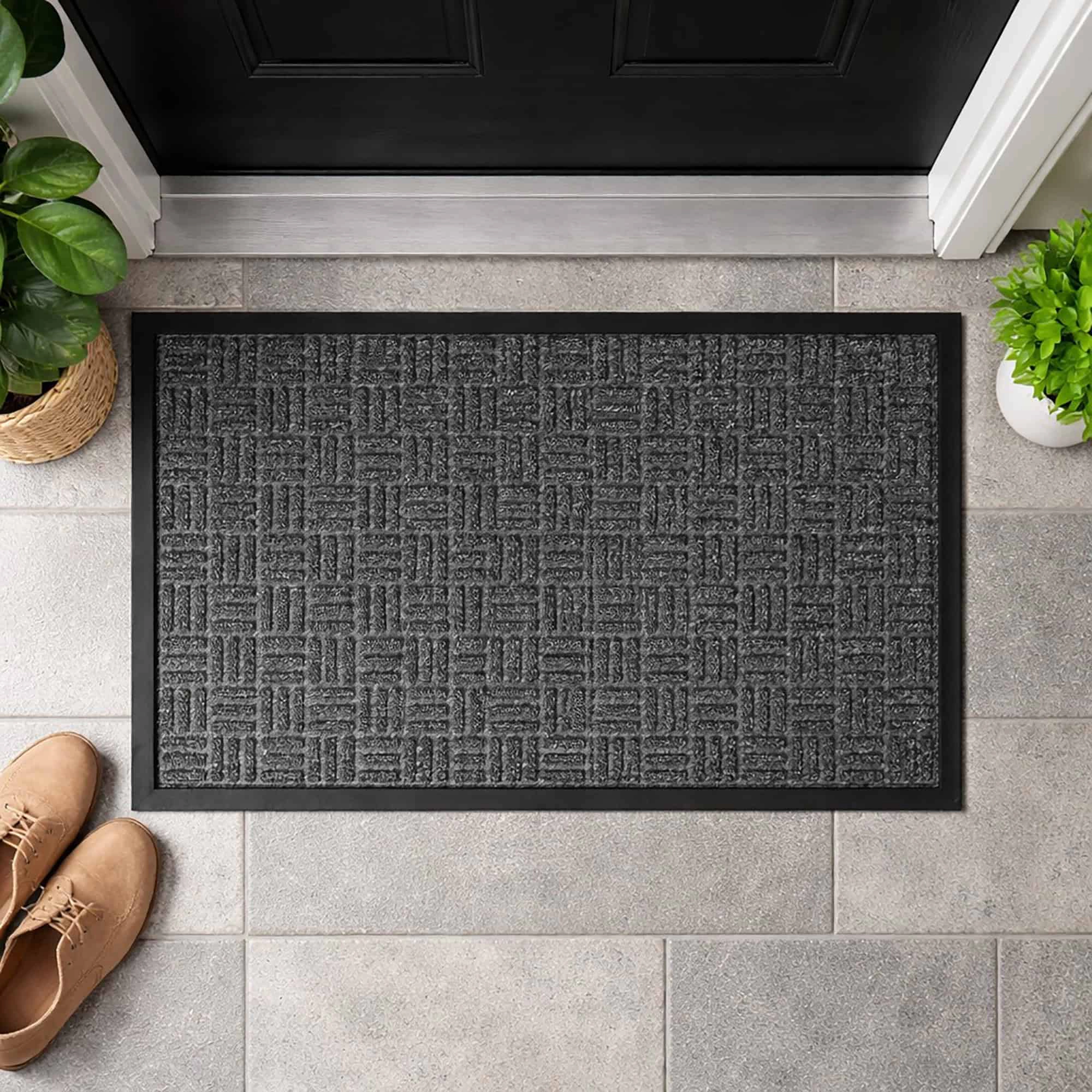 Evideco French Home Goods Dark Gray Yvan Checkerboard Polypropylene Doormat 30 x 18 Inches