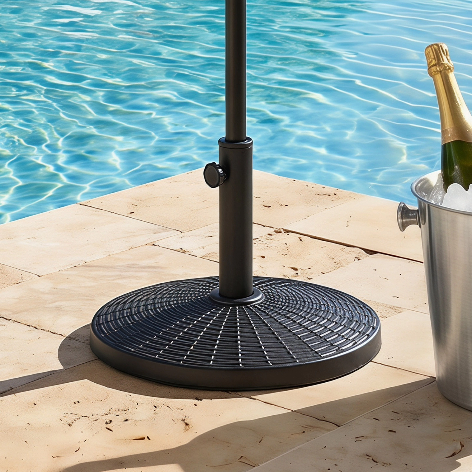 SUGIFT 22-lb Resin Patio Umbrella Base with Wicker Style Pattern 18-in Round 1.5-1.9-in Pole Compatible Bronze/Black