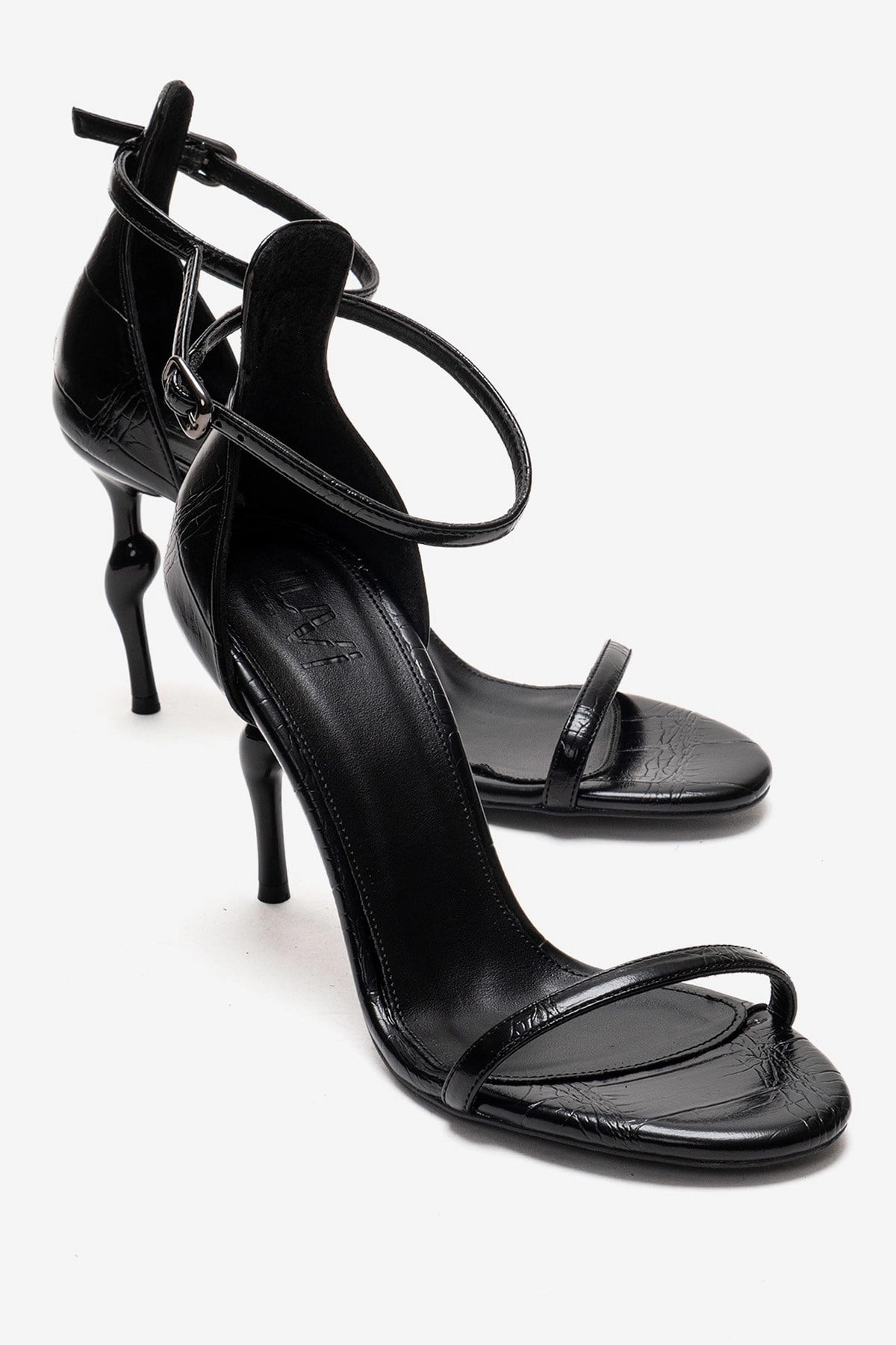 Prologue Shoes Womens Yelena Ankle Strap Stiletto Pump