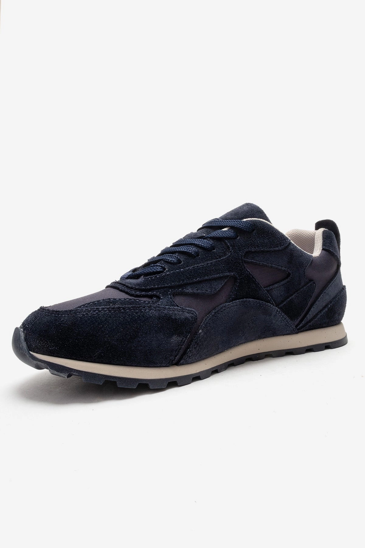 Forever & Always Womens Sahra Leather Sneaker