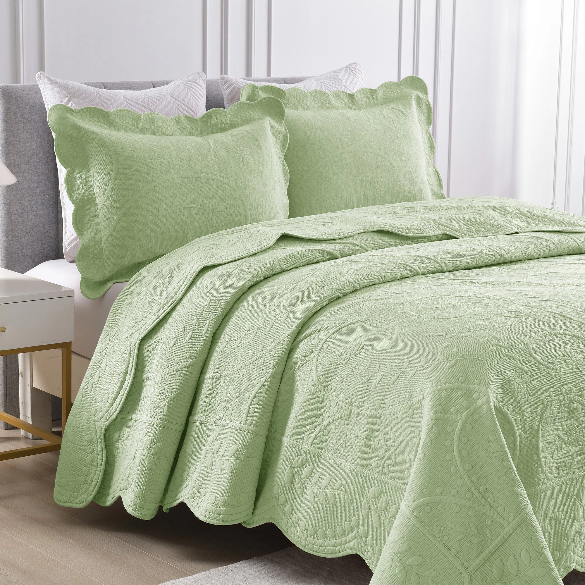 MarCielo 3 Piece Elegantly Embroidered 100% Cotton Oversized Quilt Bedspread Set