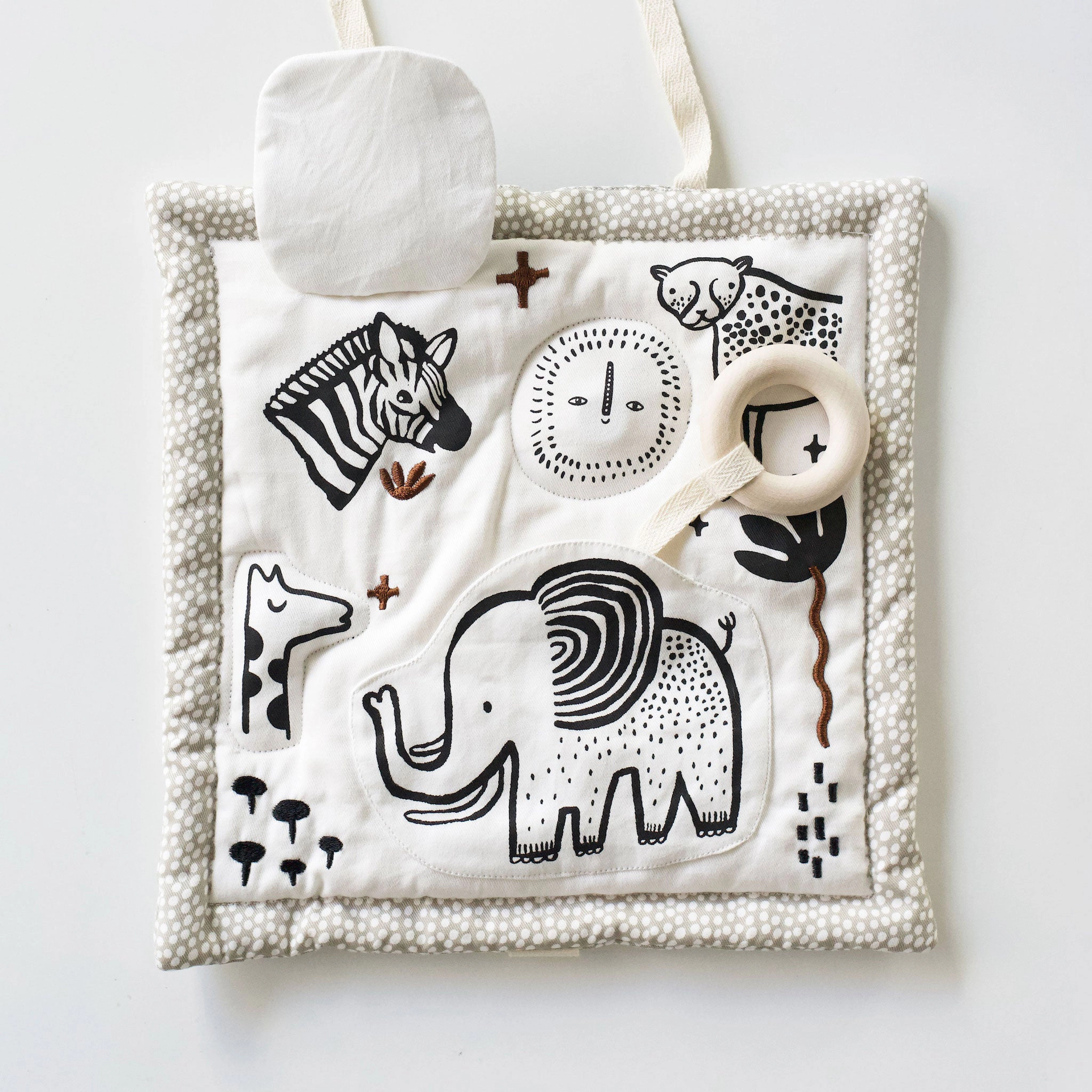Wee Gallery Activity Pad, Safari - Sensory Tummy Time Play Mat, 100% Organic Cotton