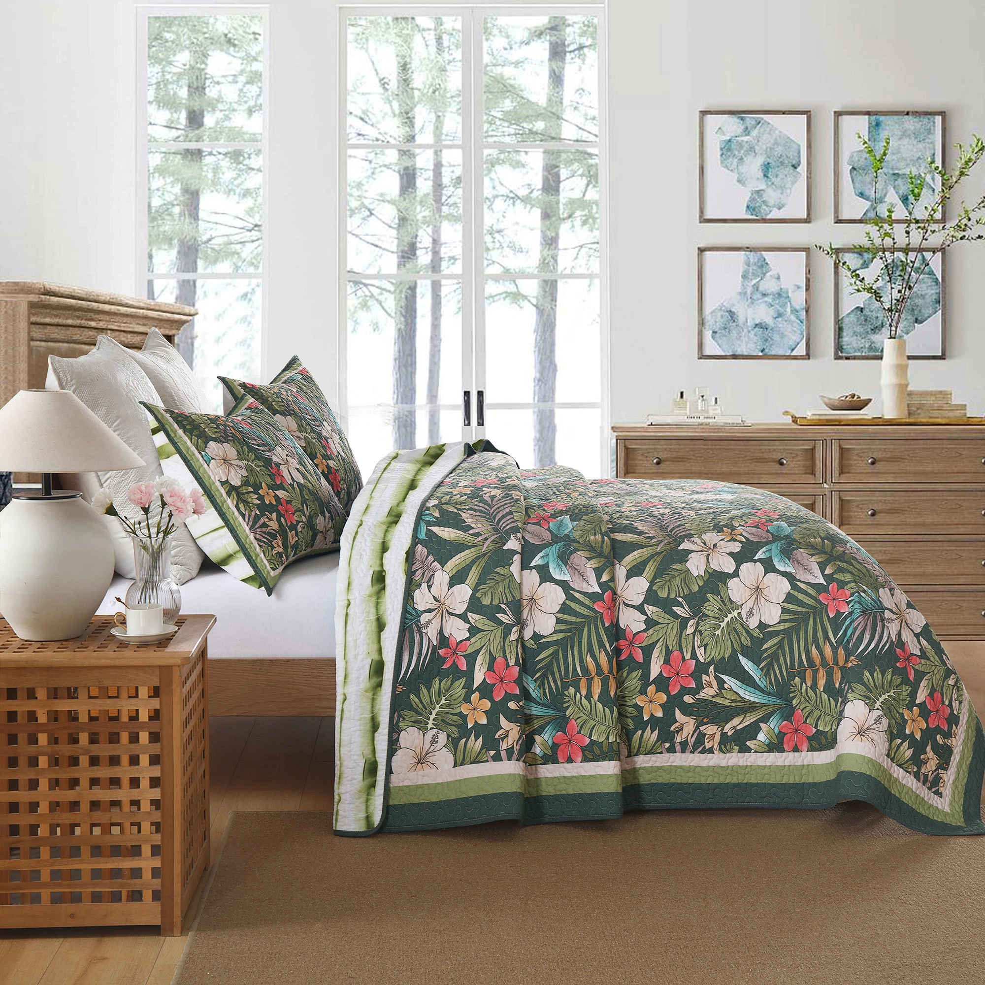 MarCielo 3 Pieces Lightweight Tropical Leaf and Flower Quilt Bedspread Set
