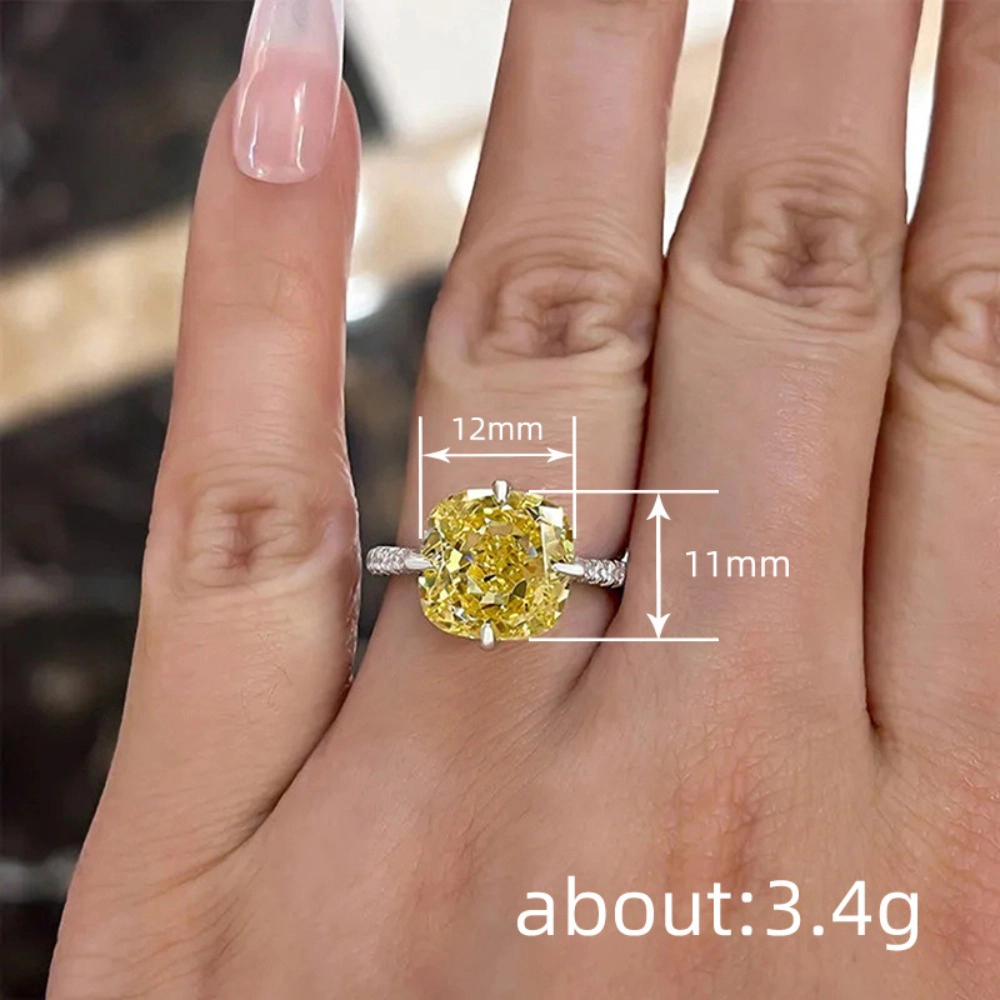 Women's Engagement Ring Claw-Set Cushion-Cut Yellow Cubic Zirconia Band