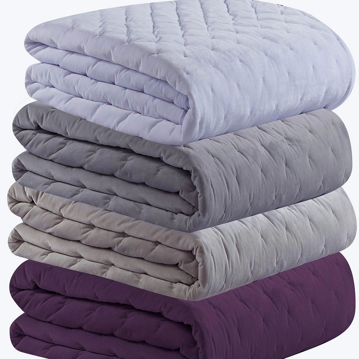 Egyptian Linens Fluffy Velvet Coverlet Quilt Set