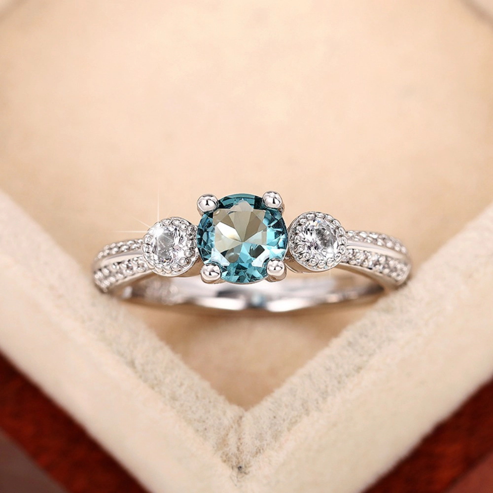 Exquisite 4-Claw Blue Zirconia Ring Elegant Promise Ring