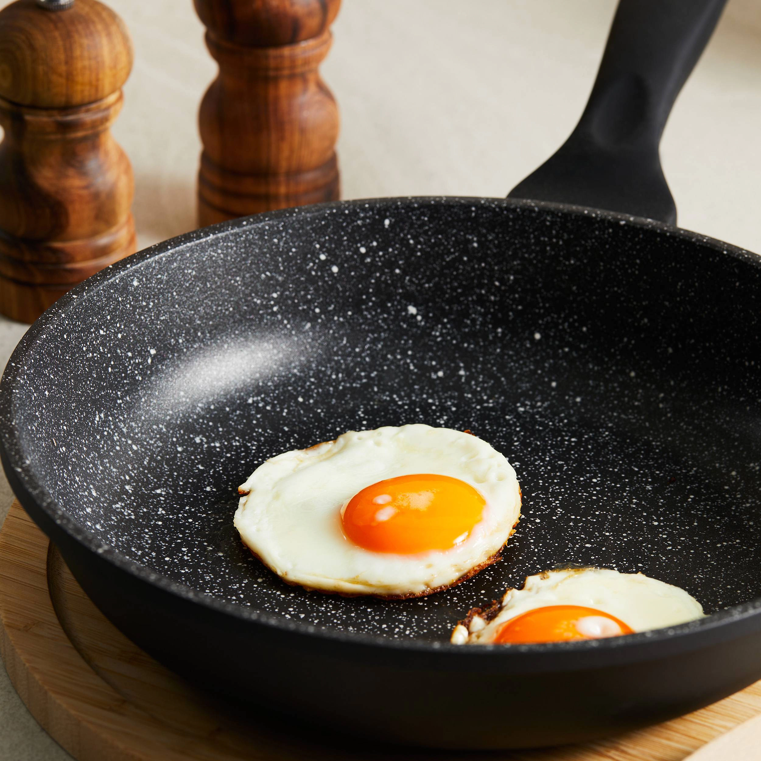 Cuisine::pro® GRANITE™ Frypan 11"