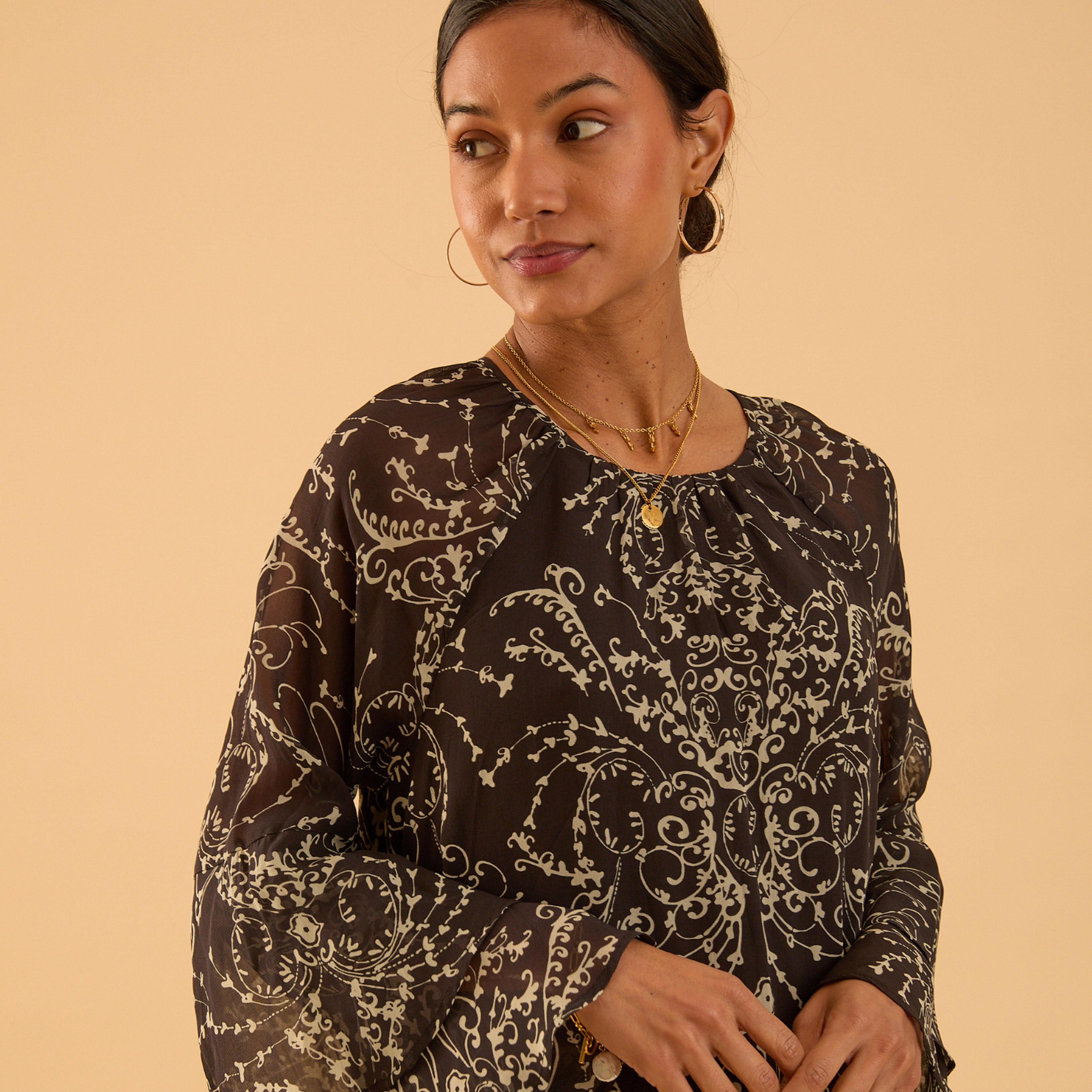Rose & Nancy Women's Freya Black Print Flute Sleeve Mini