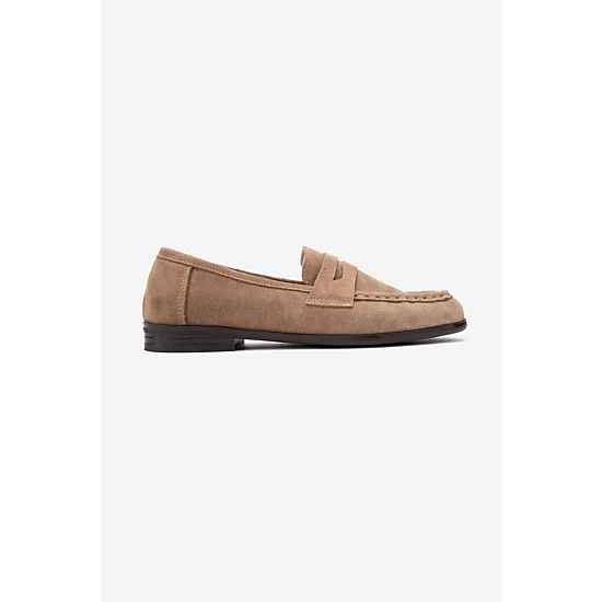 Forever & Always Womens Valia Leather Loafer