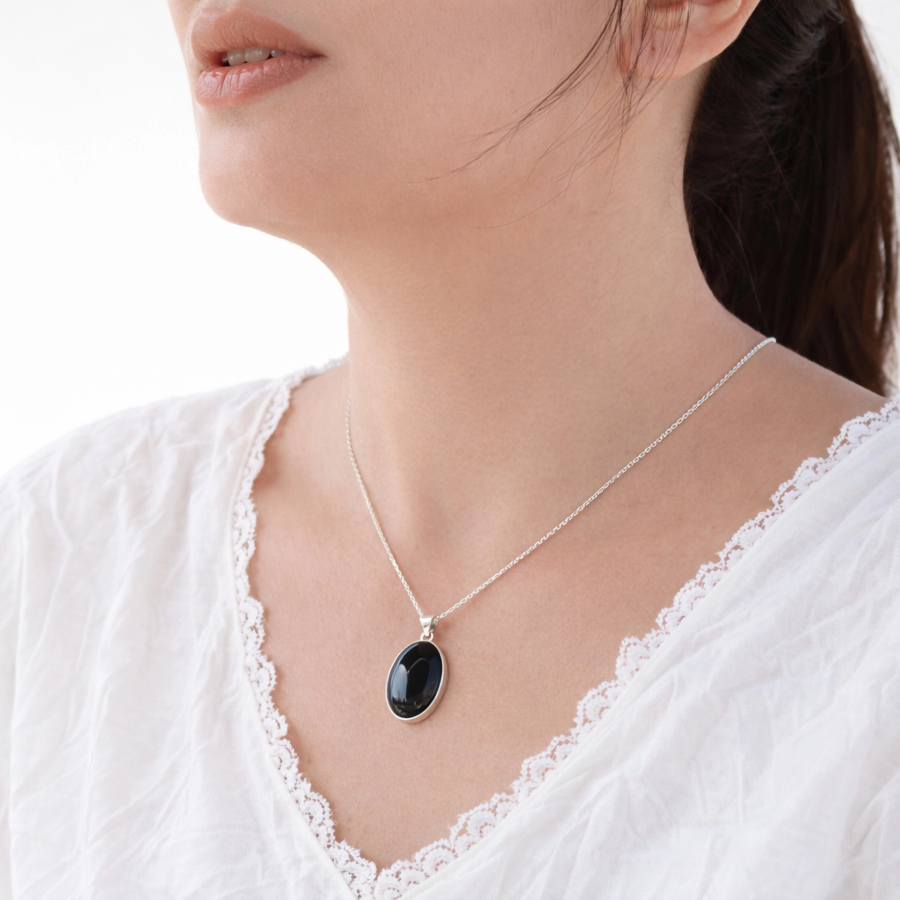 Wear Sierra Unisex Sterling Silver Oval Handmade pendant Necklace