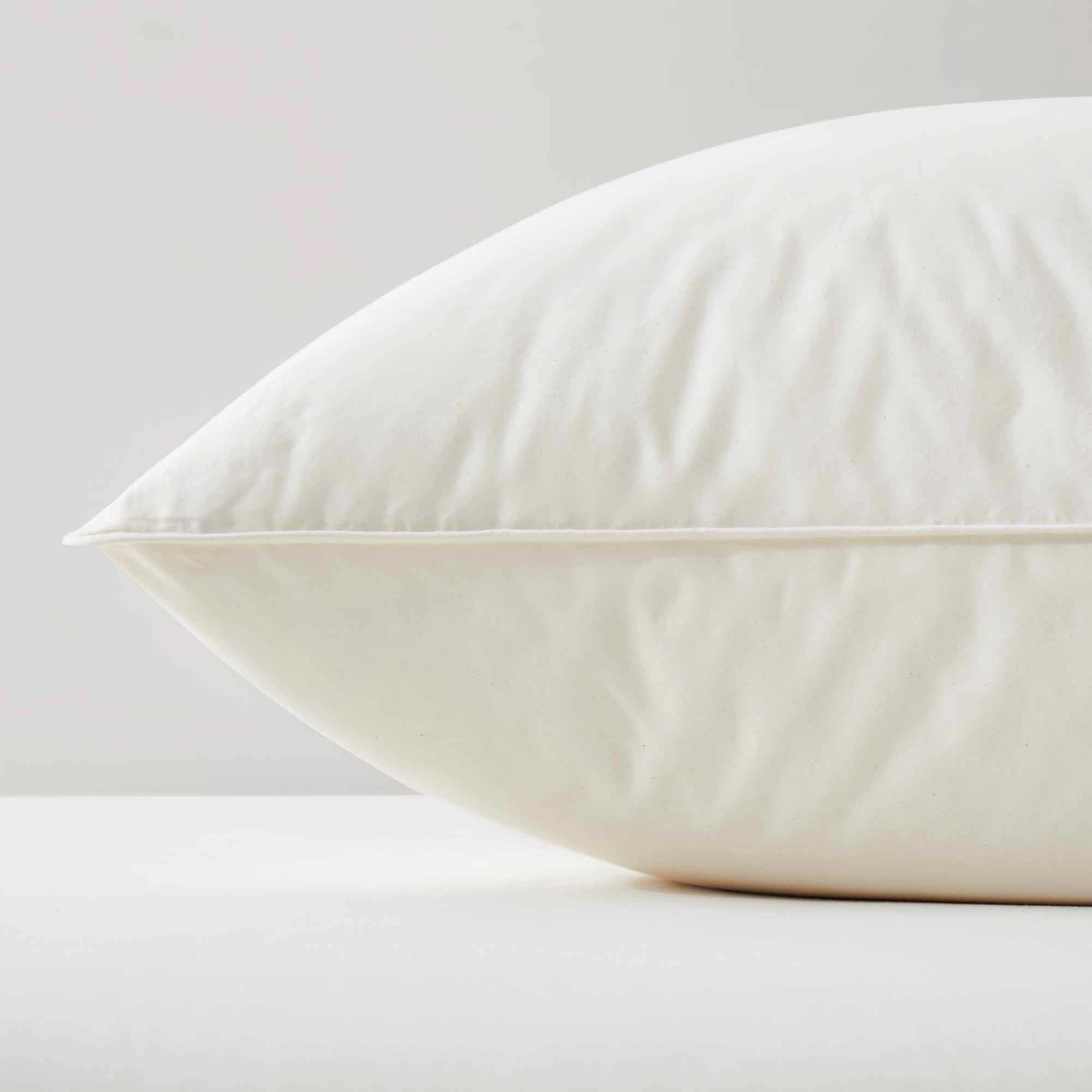 Puredown Selected Organic Cotton White Duck Down Pillow, Soft Breathable Bed Pillow, 1-Pack