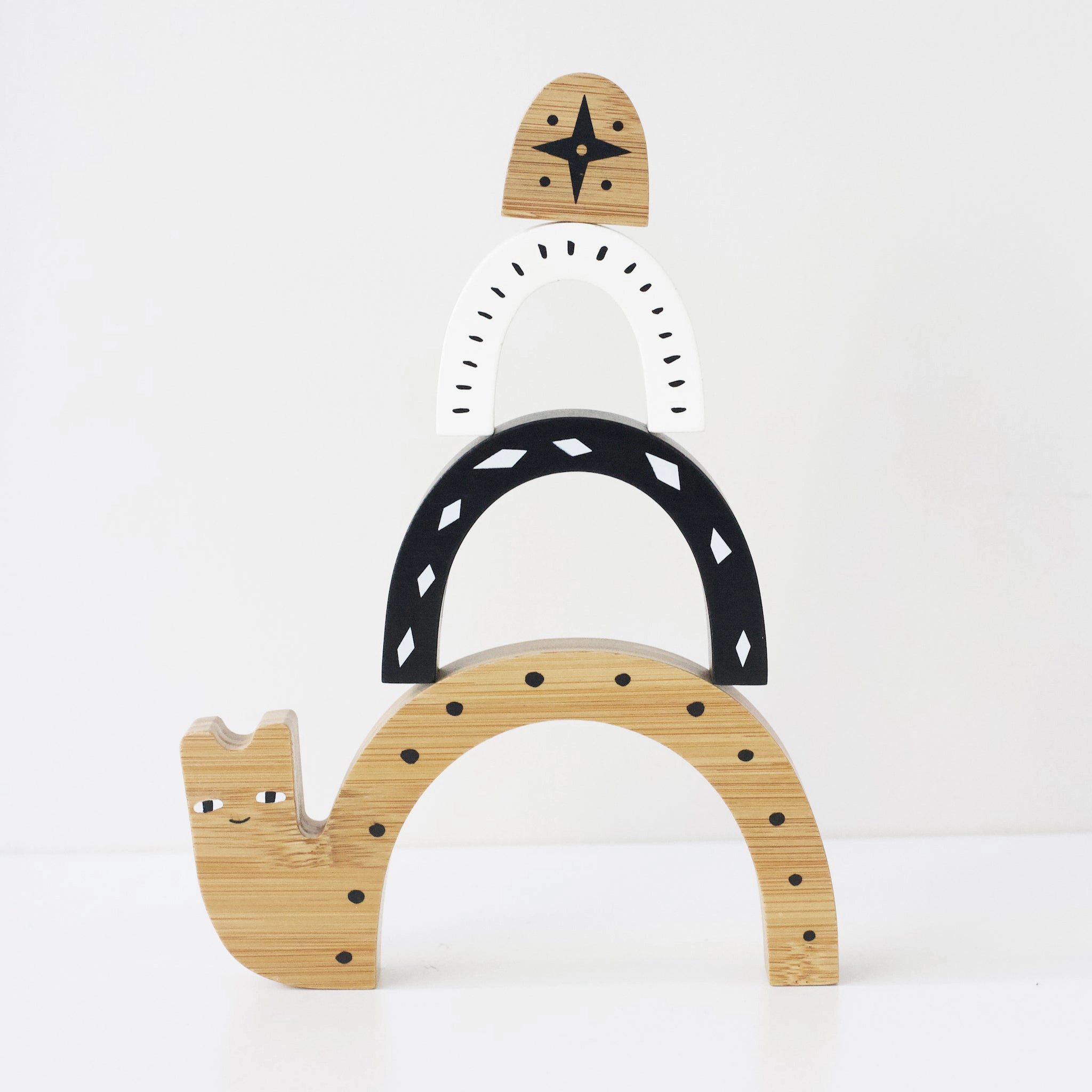 Wee Gallery Bamboo Nesting Snail