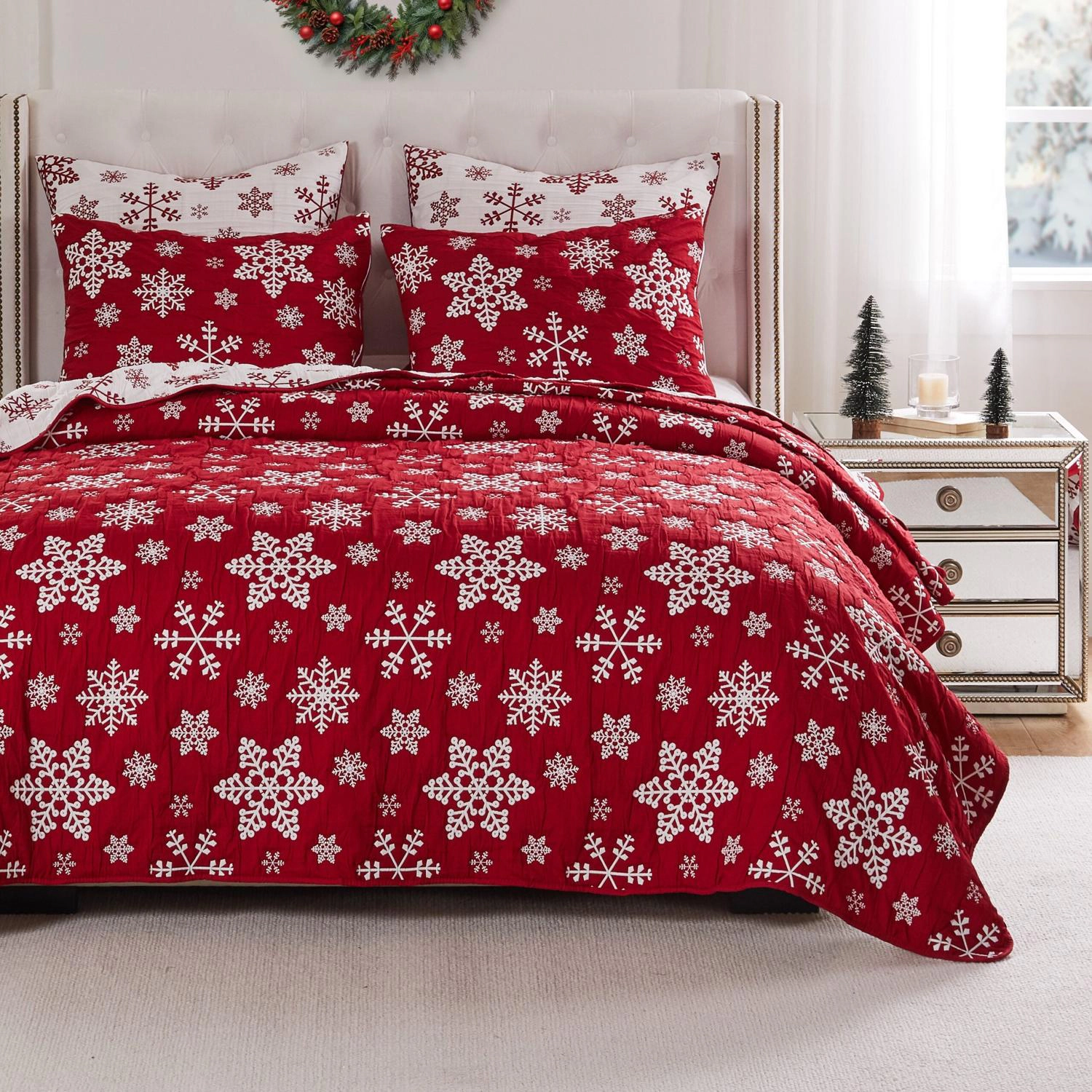 Greenland Home Fashions Snowflakes Premium Quality Christmas pattern 3 Piece Coverlet Set