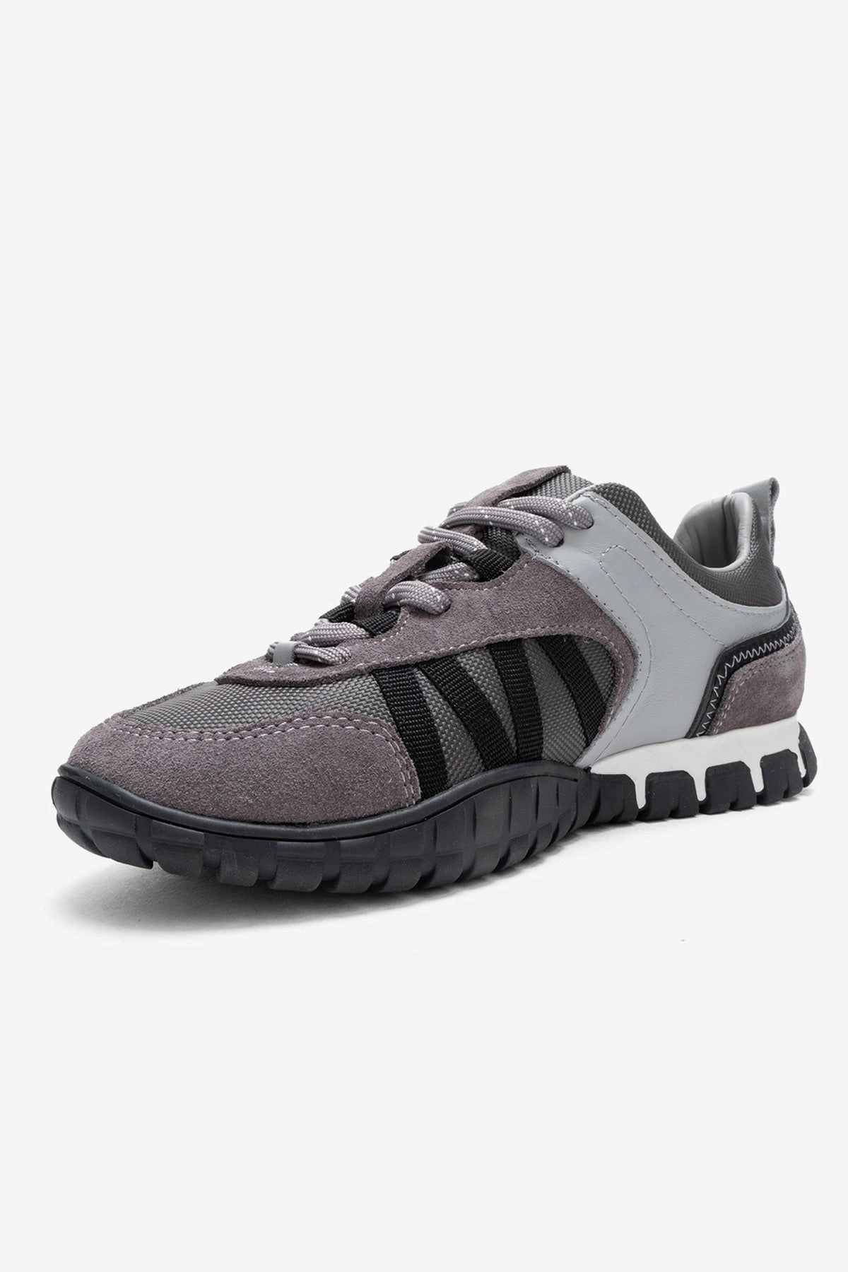 Forever & Always Womens Fiera Leather Mesh Sneaker