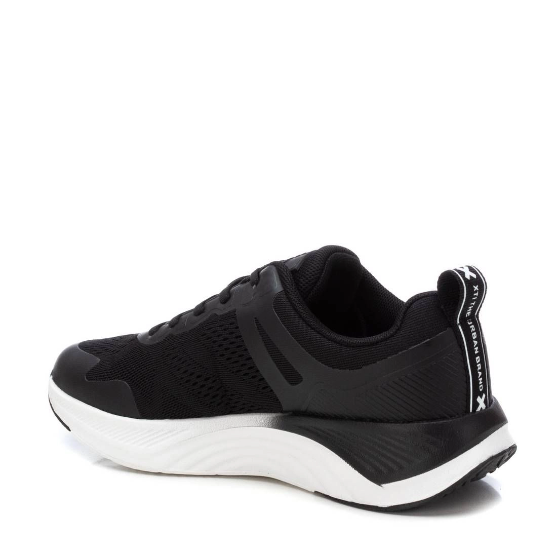 XTI Women's Sneakers Casual Round-Toe Flat