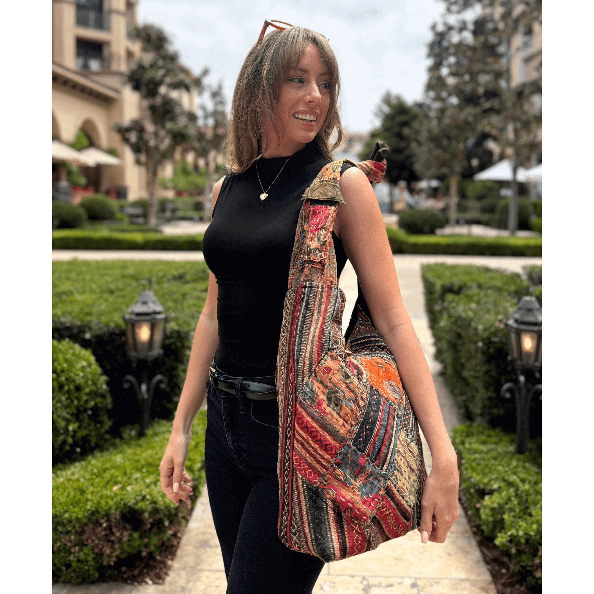 Kathmandu Collection Womens Quilted Patchwork Hobo Bag