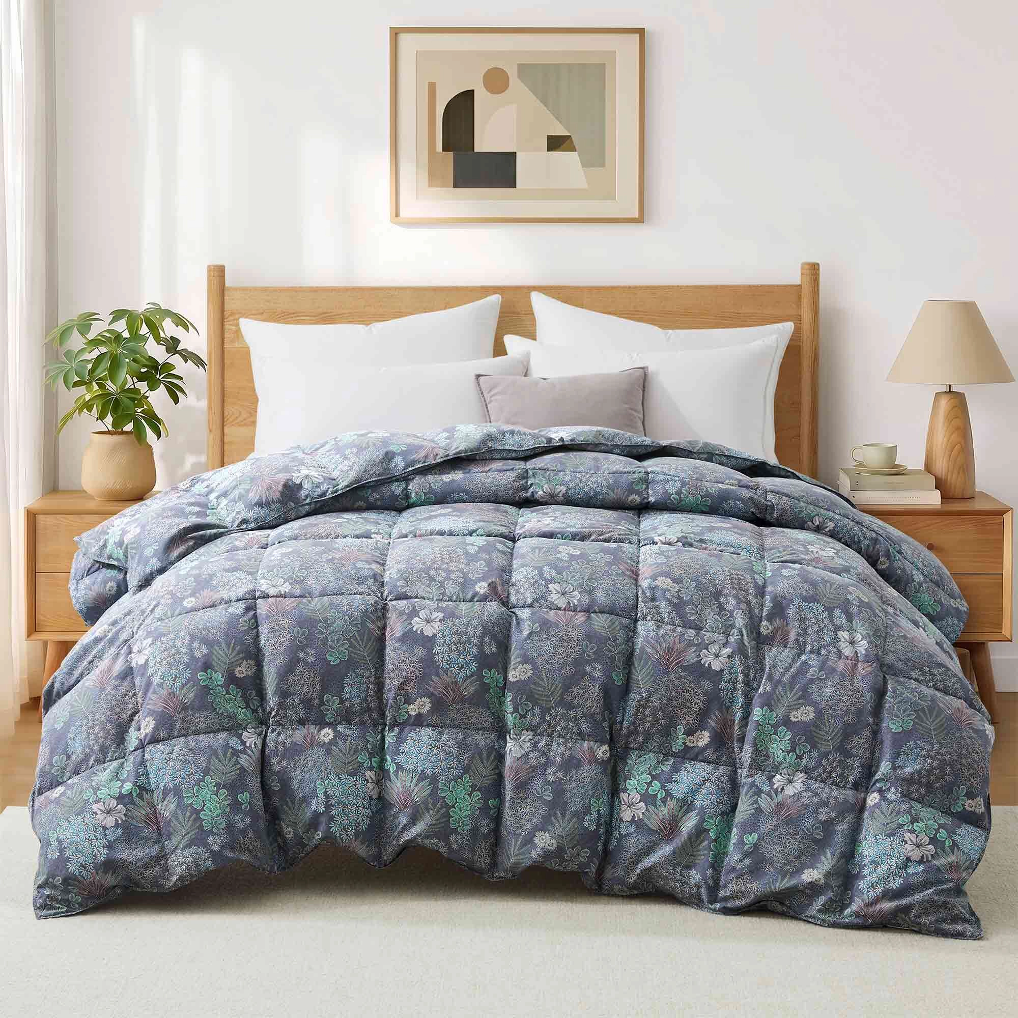 PEACENEST Soft Printed Feather Fiber Comforter All Season Cozy Duvet Insert