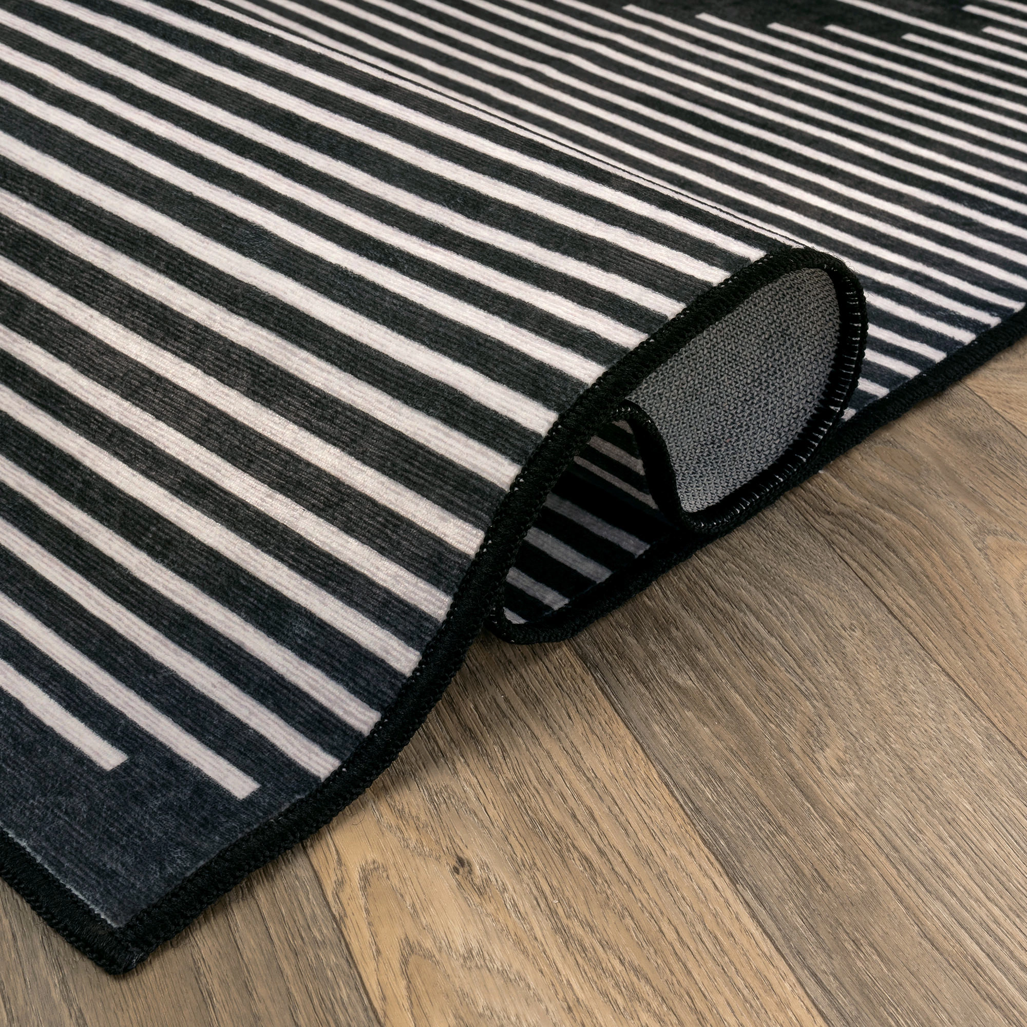 World Rug Gallery Stripe Machine Washable Indoor Area Rug