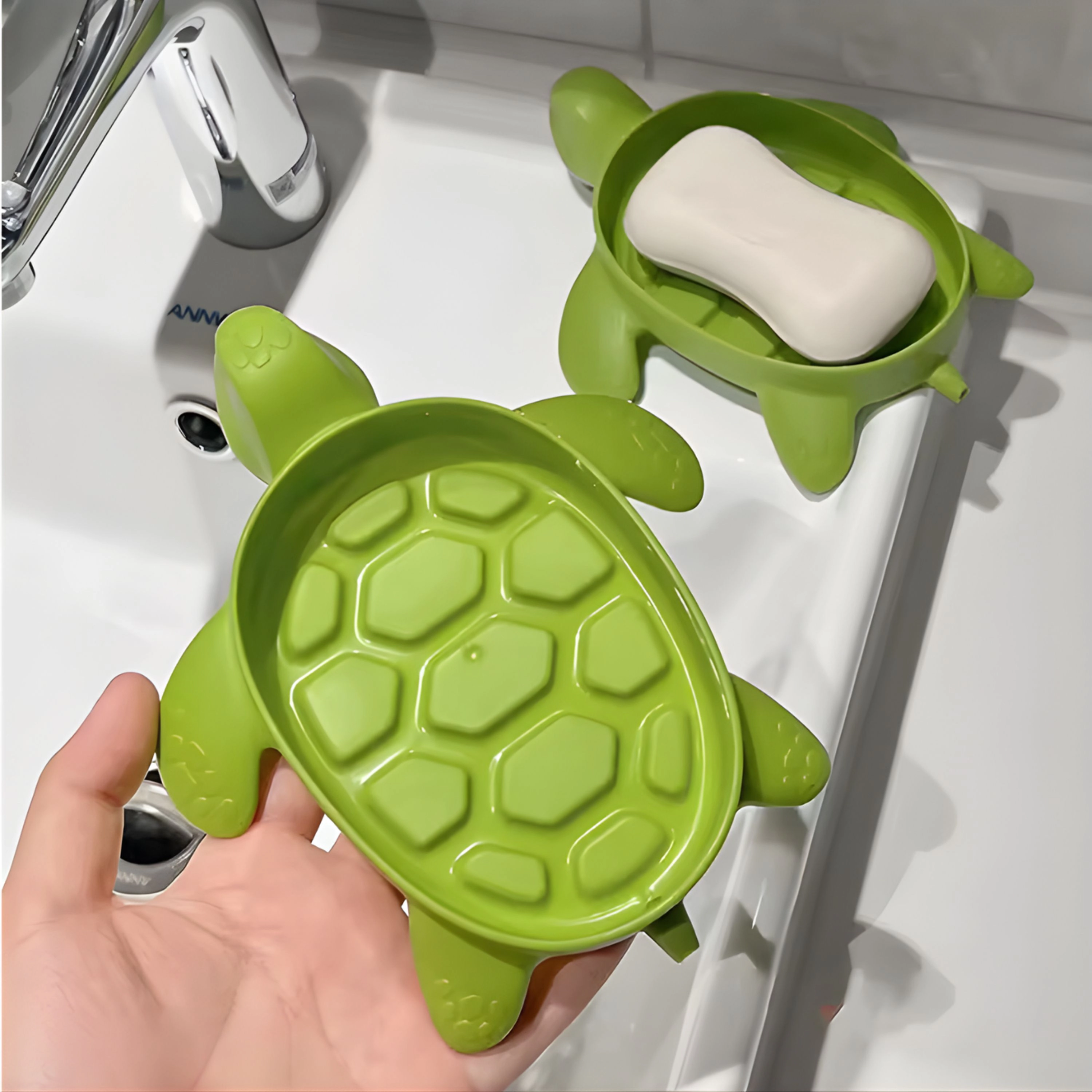Kitcheniva 1-Piece Self-Draining Turtle Soap Dish