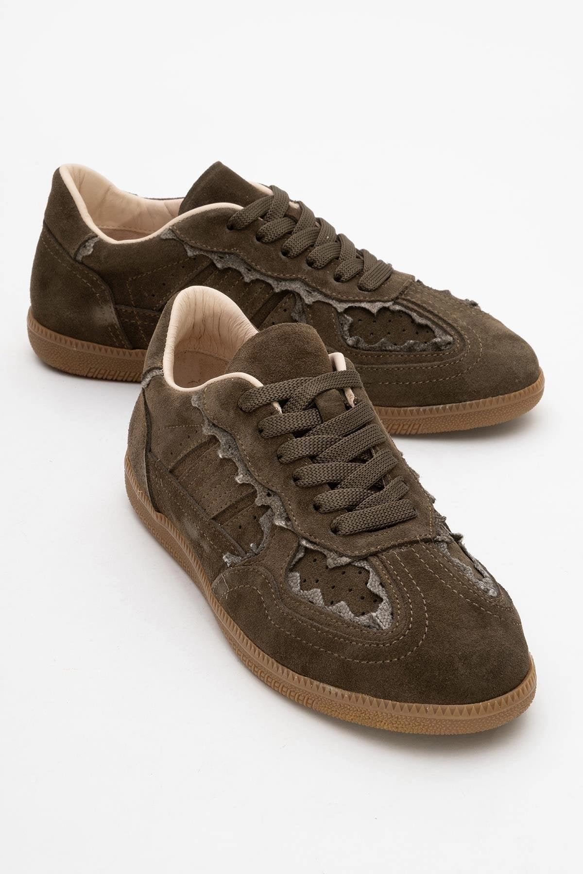 Forever & Always Womens Shiva Suede Leather Sneakers