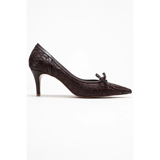 Prologue Shoes Womens Camden Bow Pointed Toe Pump