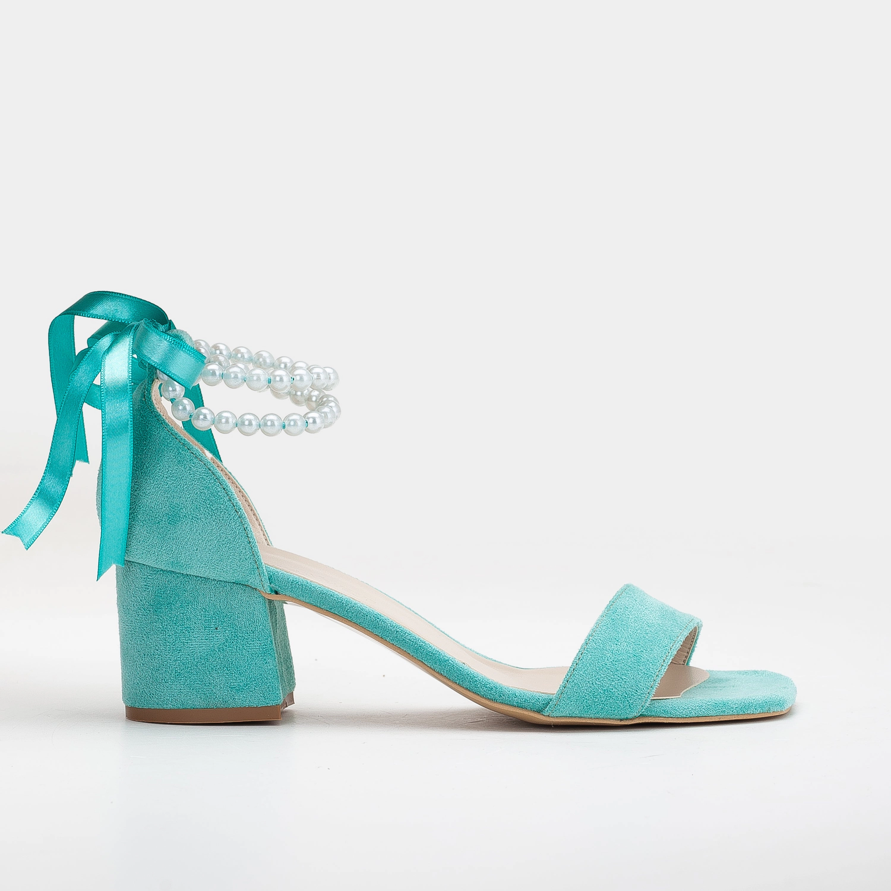 Forever & Always Womens Illy Low Block Heel Sandals with Pearls