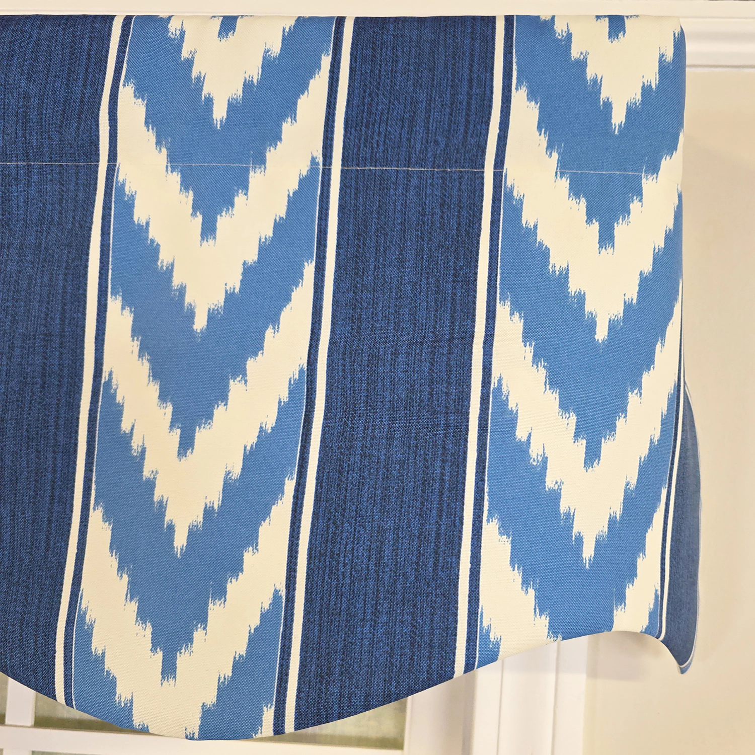 RLF Home 100% Cotton Sonar Provance  Fully lined Windows Rod Pocket Valance 50" x 15"  Blue