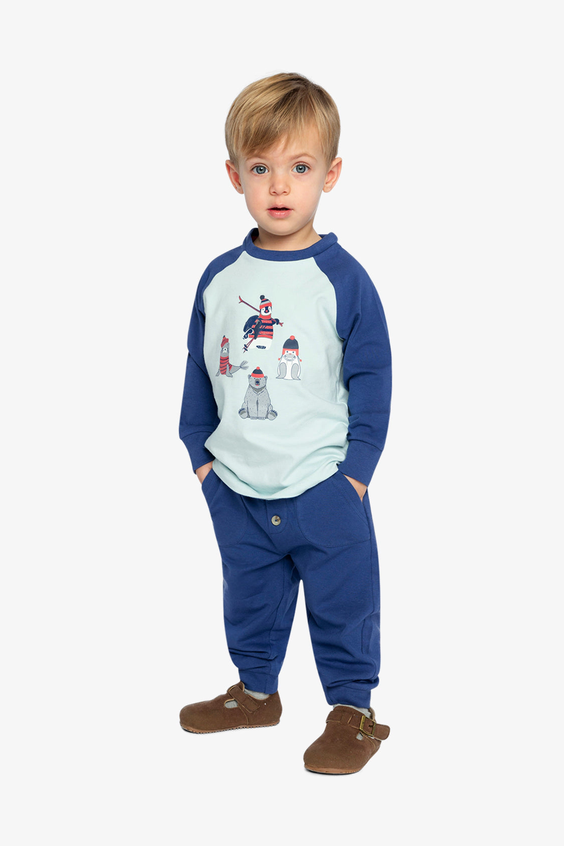 Deux par Boys Organic Cotton Raglan T-Shirt and Fleece Pants Set with Ski Animal Graphic