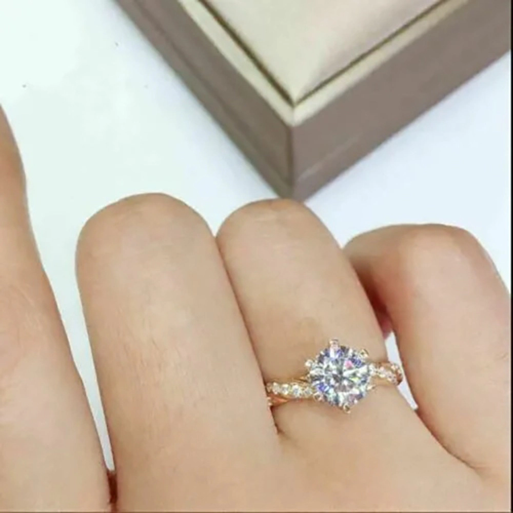Elegant 6-Claw Set Sparkling Zircon Women's Engagement Ring