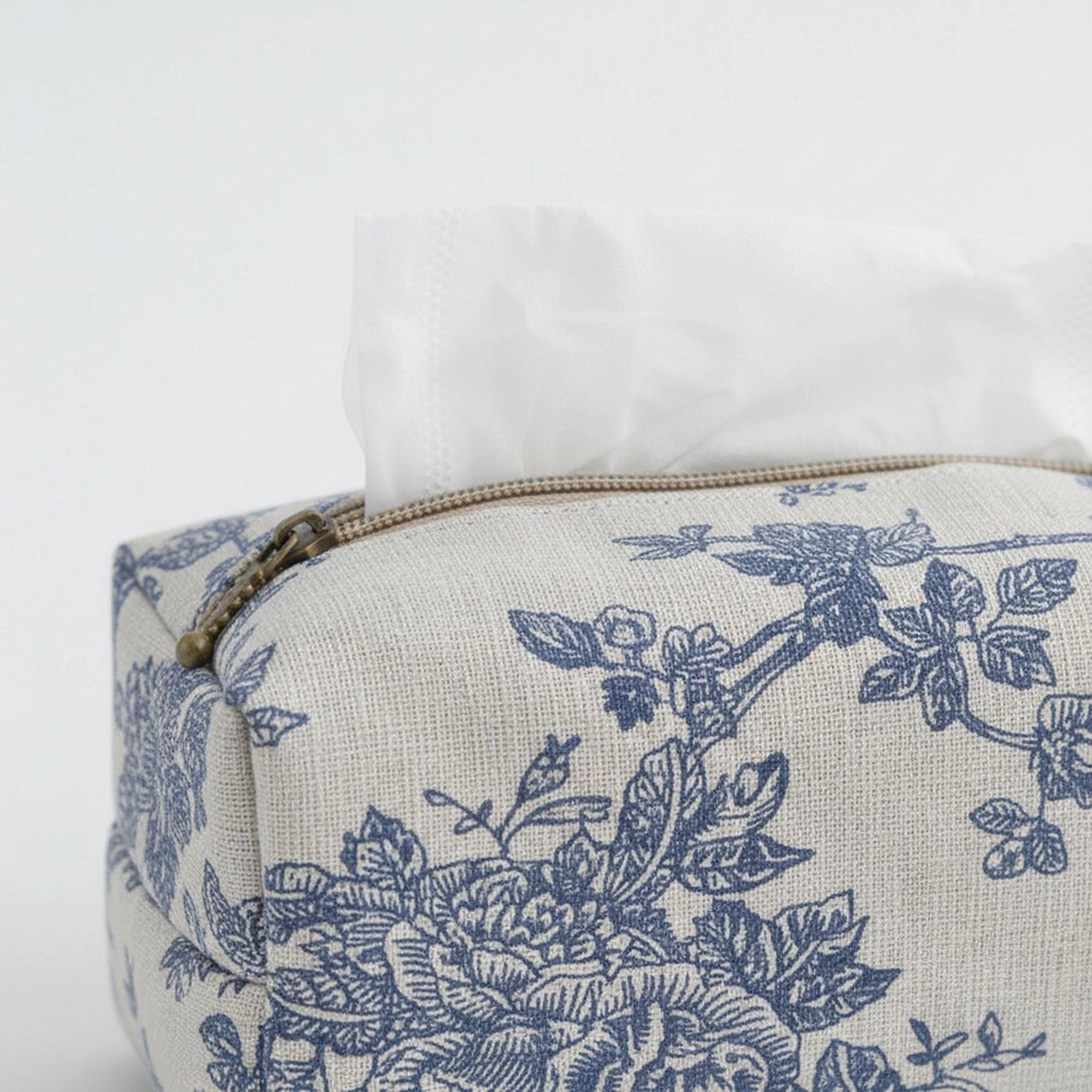 Alilang Unisex Floral Fabric Tissue Holder with Zippered Soft Cover