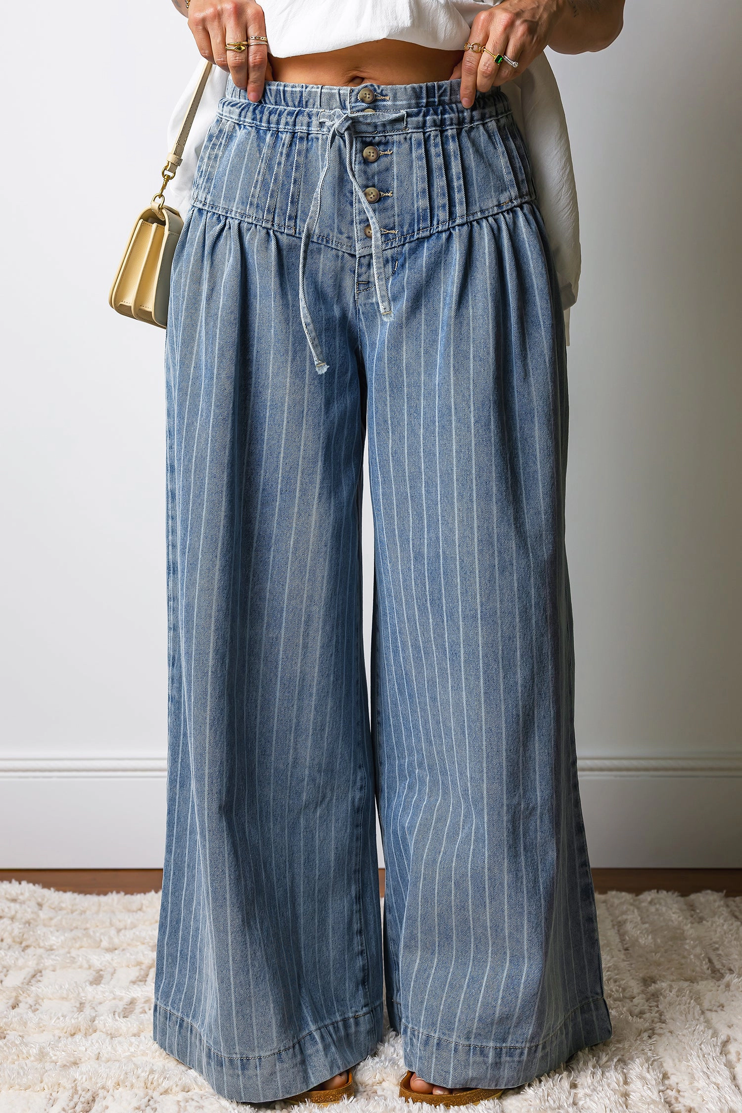 Threaded Pear Women's Sutton Casual Wide Leg Jeans