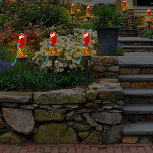 GBruno Solar-Powered Parrot Garden Light