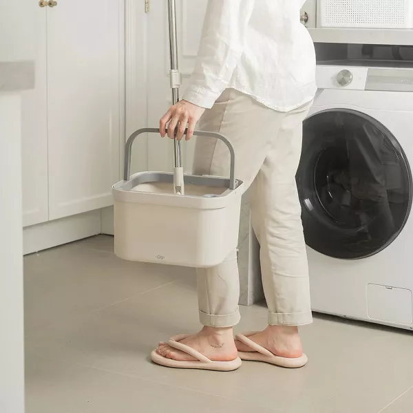OU Spin Mop w/ Clean/Dirty Water Separation Bucket, 360° Rotating Mop w/ Extendable Stainless Steel Handle, Extra Refill