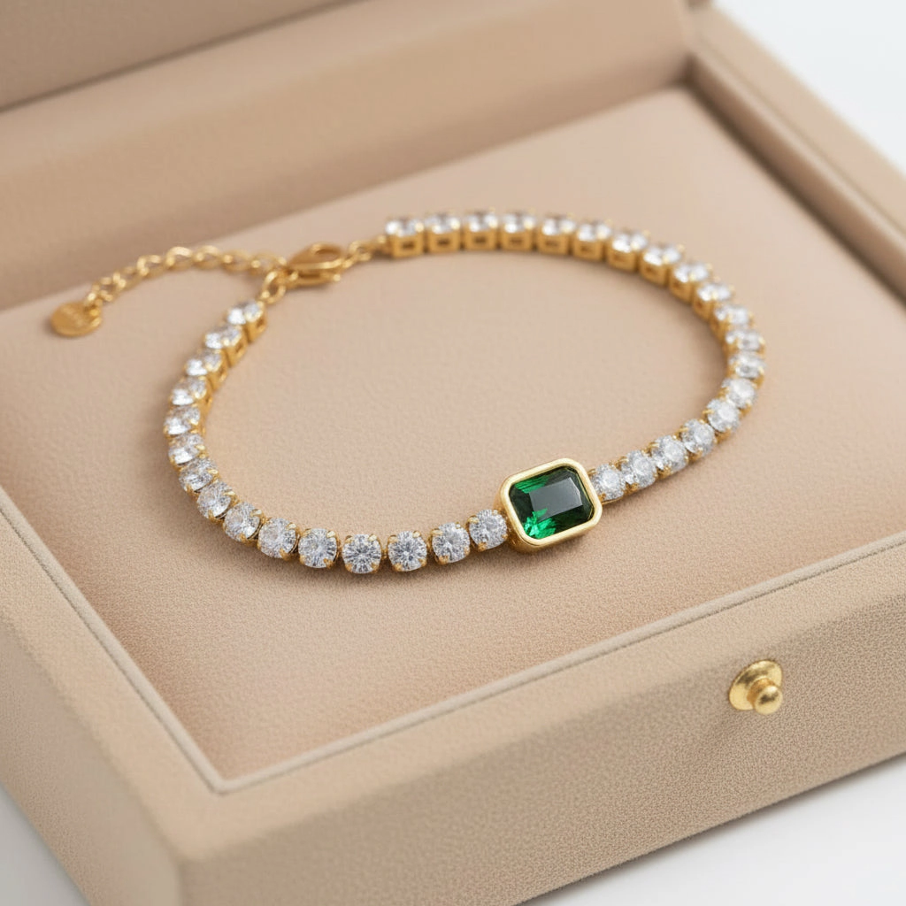 DressAtR Women's Geometric Zircon Gold Plated Bracelet