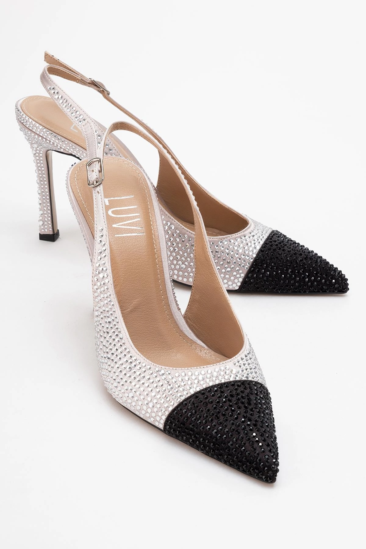 Prologue Shoes Womens London Embellished Pointed Toe Pump