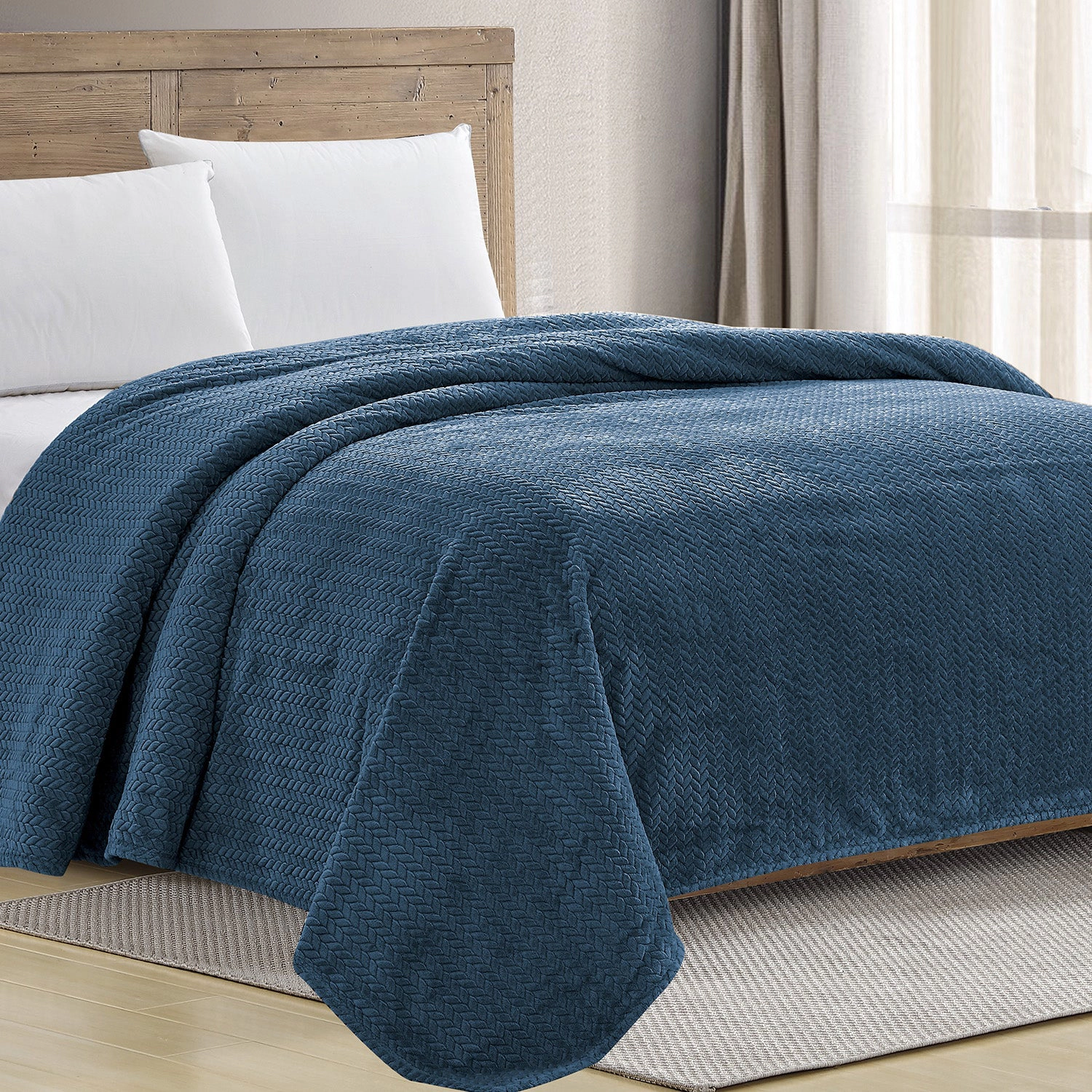 Noble House Plazatex Chevron Braided Knitted Plush Lightweight Polyester Blanket King Navy Blue