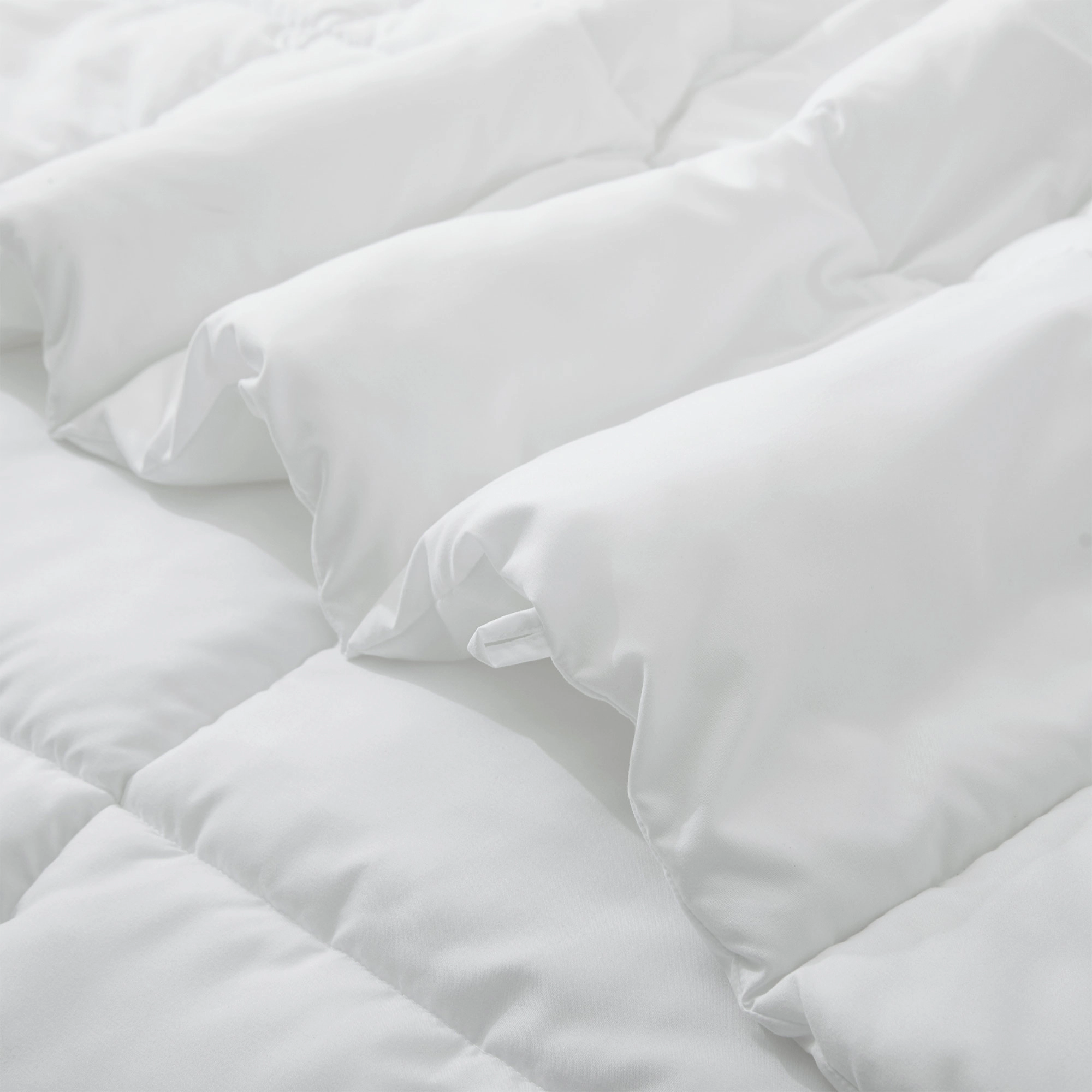 Unikome All season Ultra Soft Down alternative Comforter