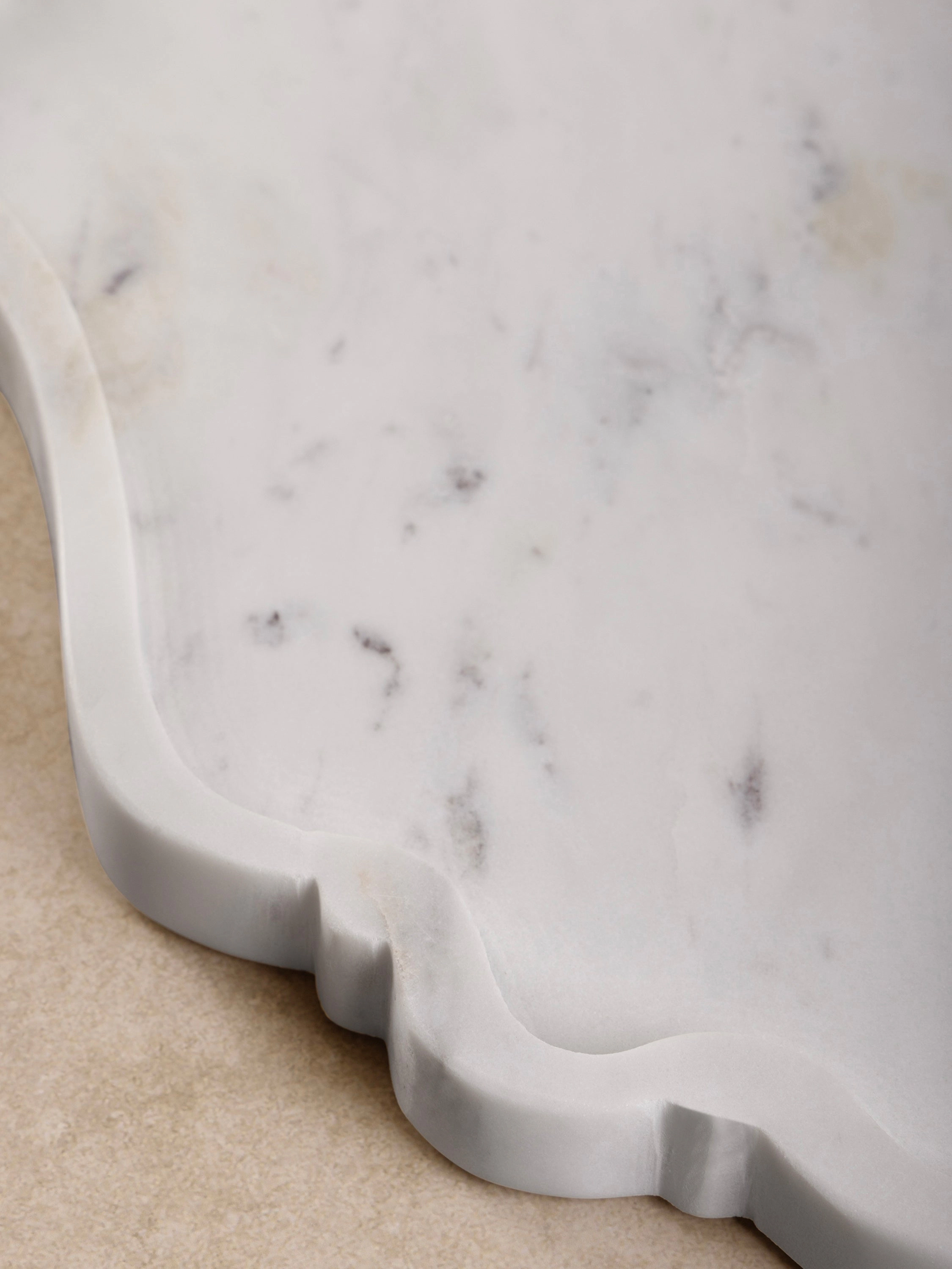 GAURI KOHLI Cascade White Marble Tray