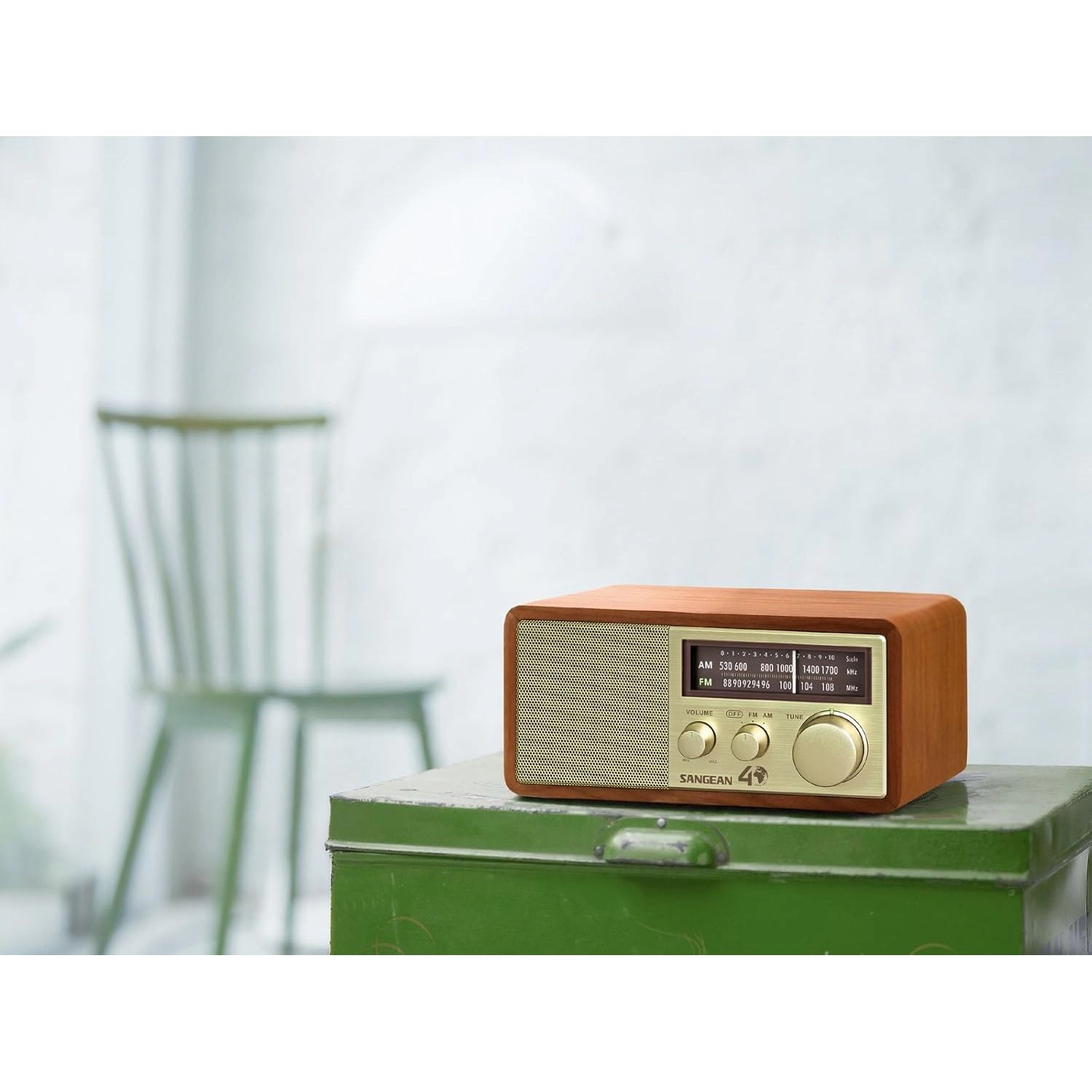 SANGEAN WR-11SE 40th Anniversary AM/FM Tabletop Radio, Walnut