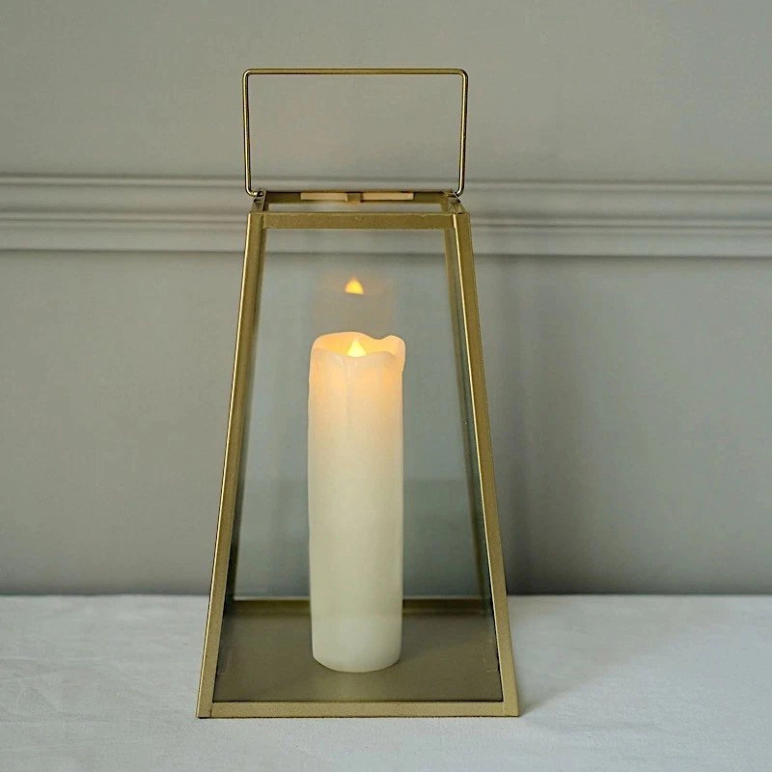 Home Collection 10 Inch Gold Clear Geometric Metal and Glass Lantern