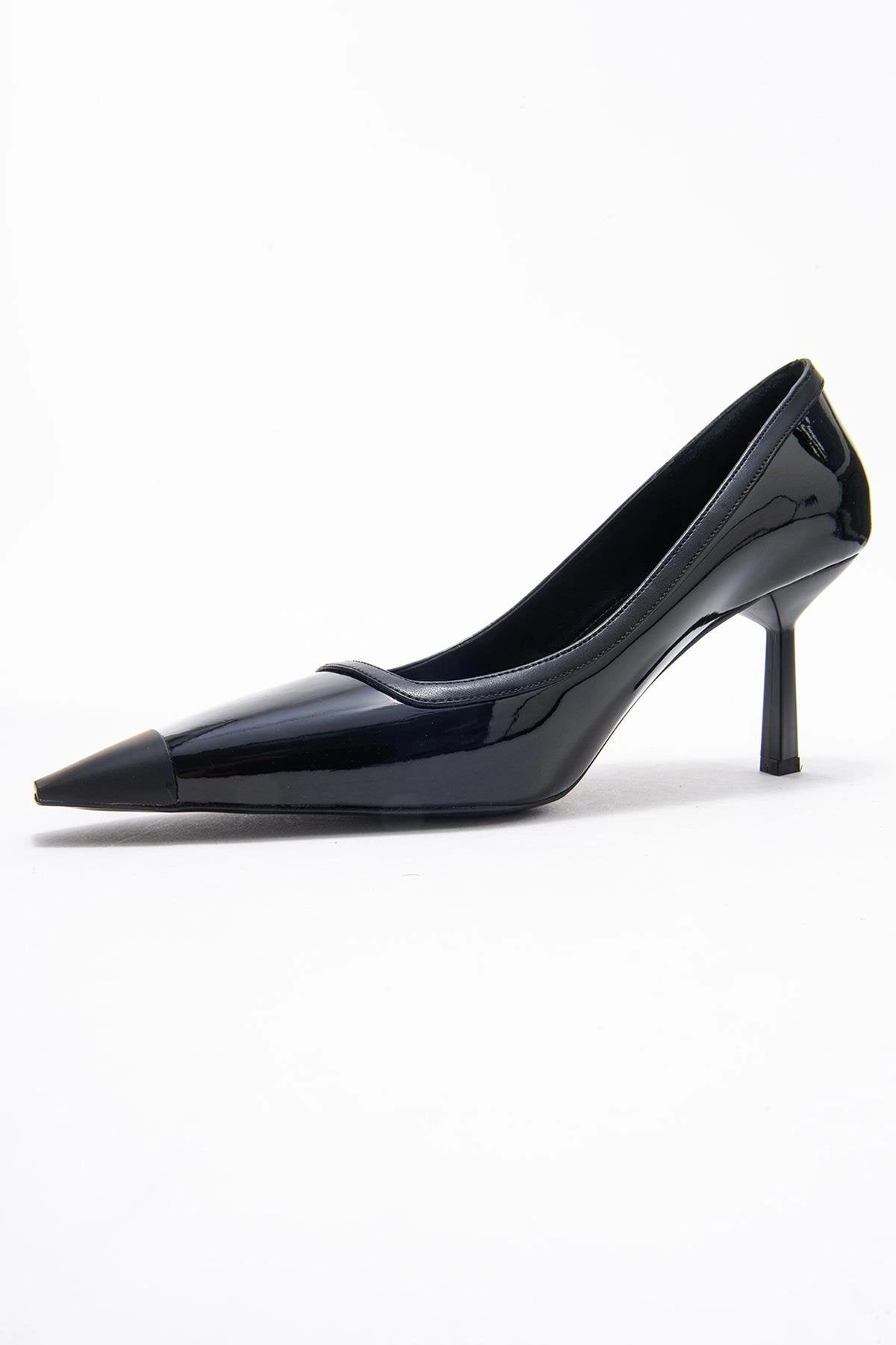 Prologue Shoes Womens Rona Pointed Toe Pump