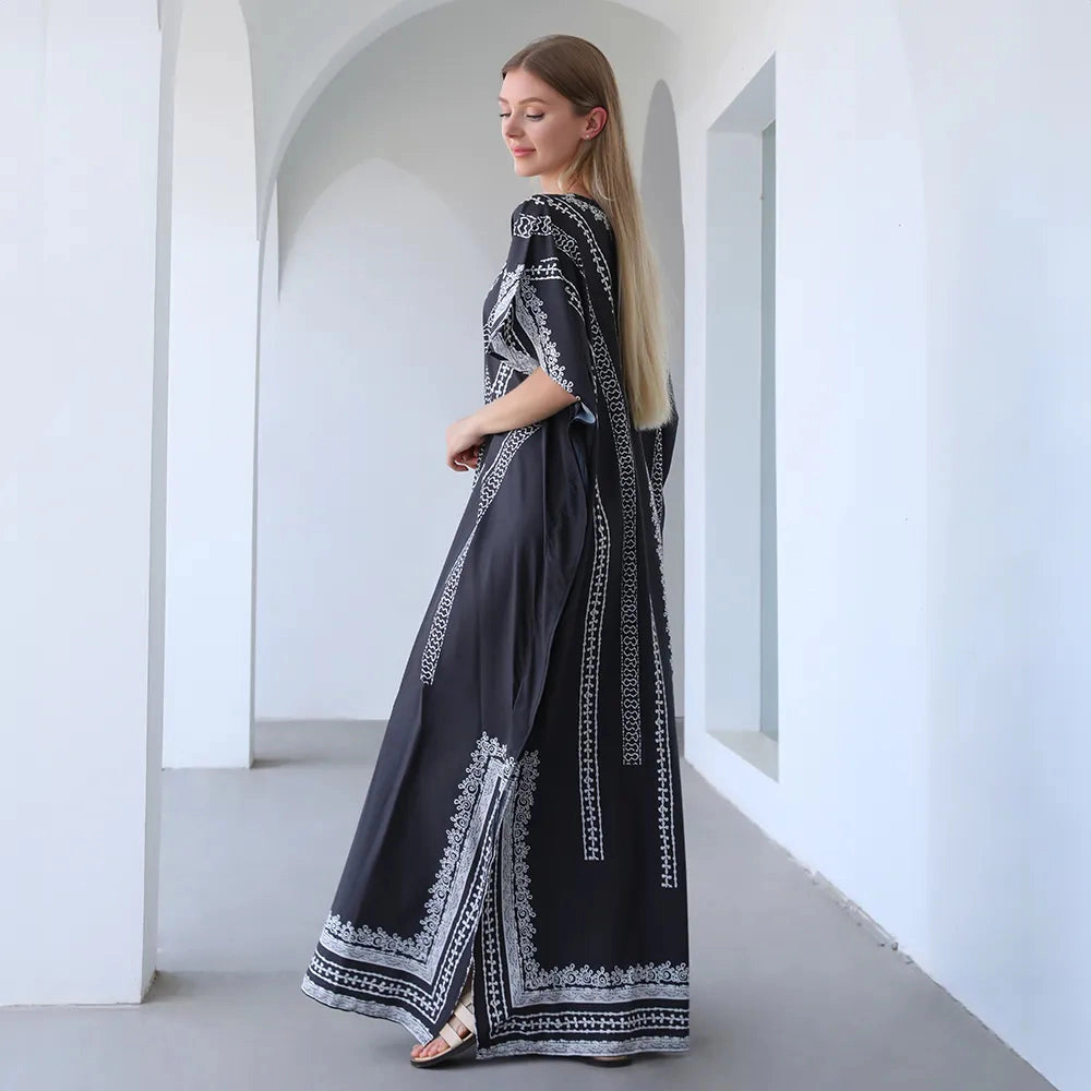 Youzey Women's Moroccan Dream Black and White Maxi Dress