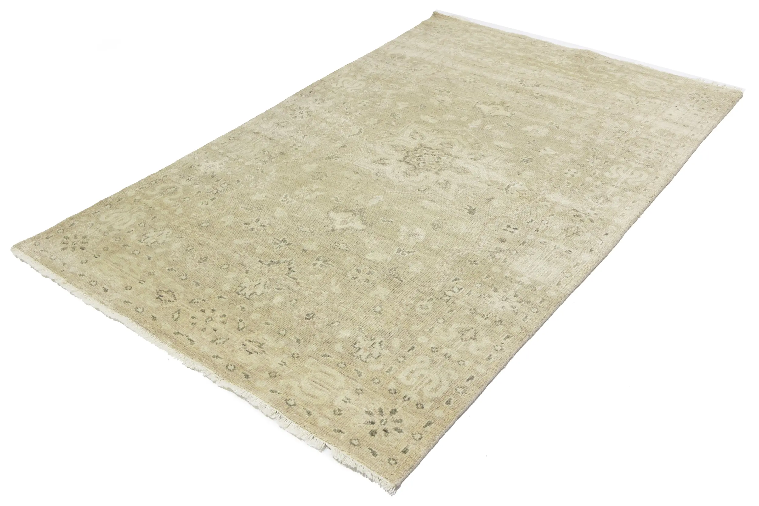 Magic Rugs Muted Pinkish Beige Floral 4X6 Transitional Oriental Rug