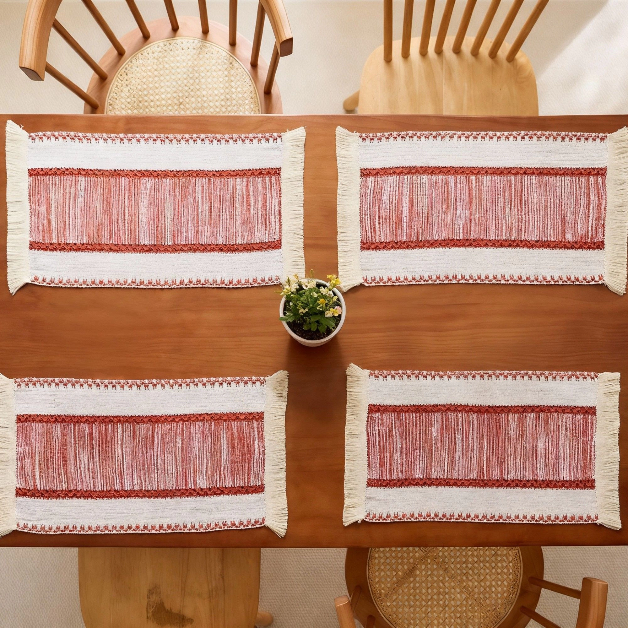 Alilang Unisex 4-Piece Rectangular Woven Fringe Placemat with Textured Striped Pattern Design