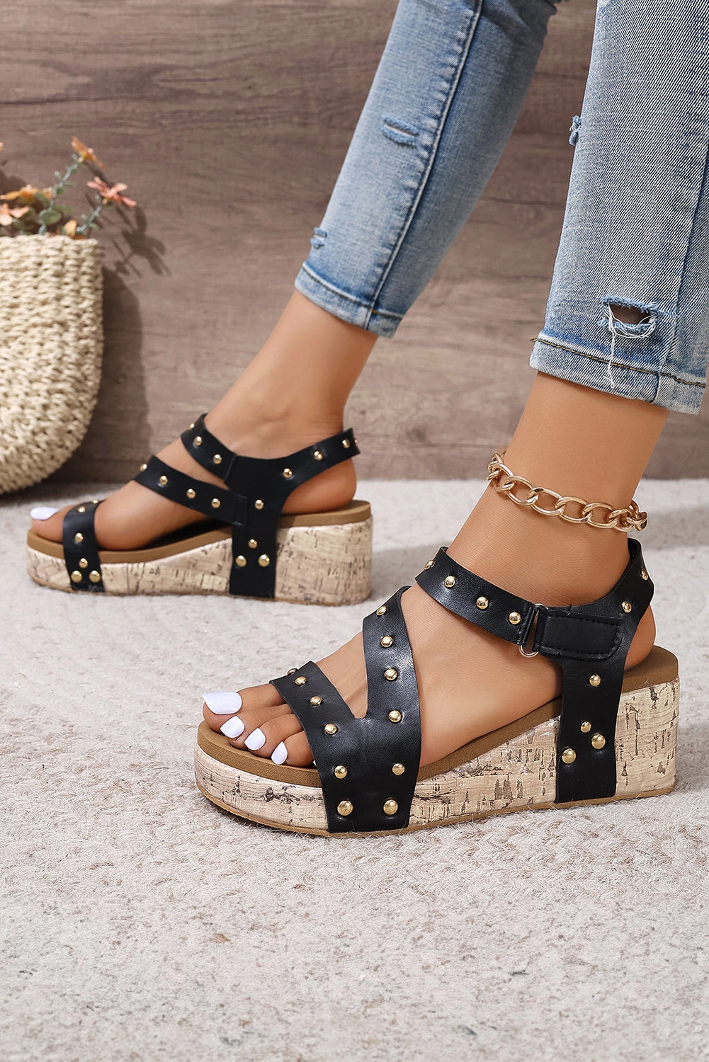Threaded Pear Women's Arleth Out Leather Wedge Sandals