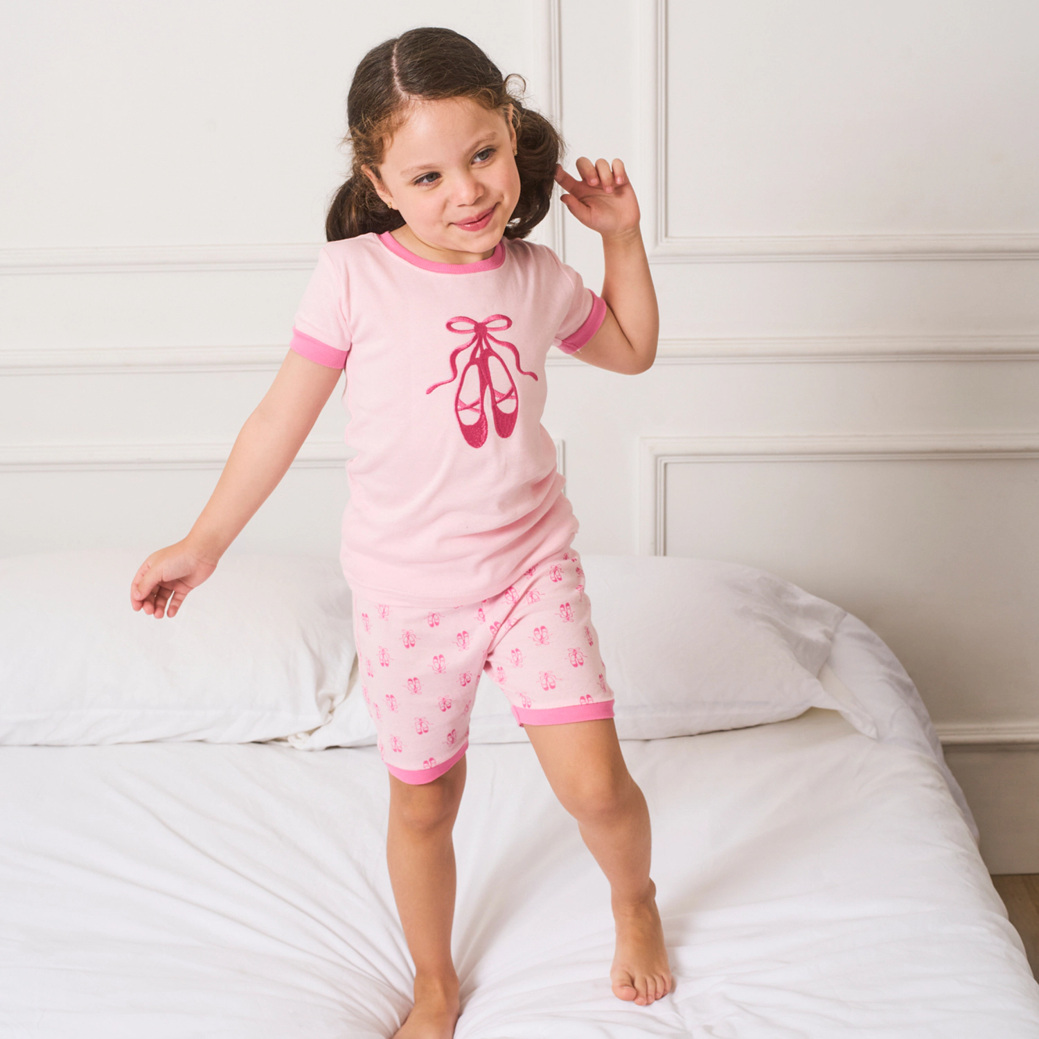 Leveret Girls 2-pc. Cotton Graphic Print Short Sleeve Shirt & Shorts Pajama Set